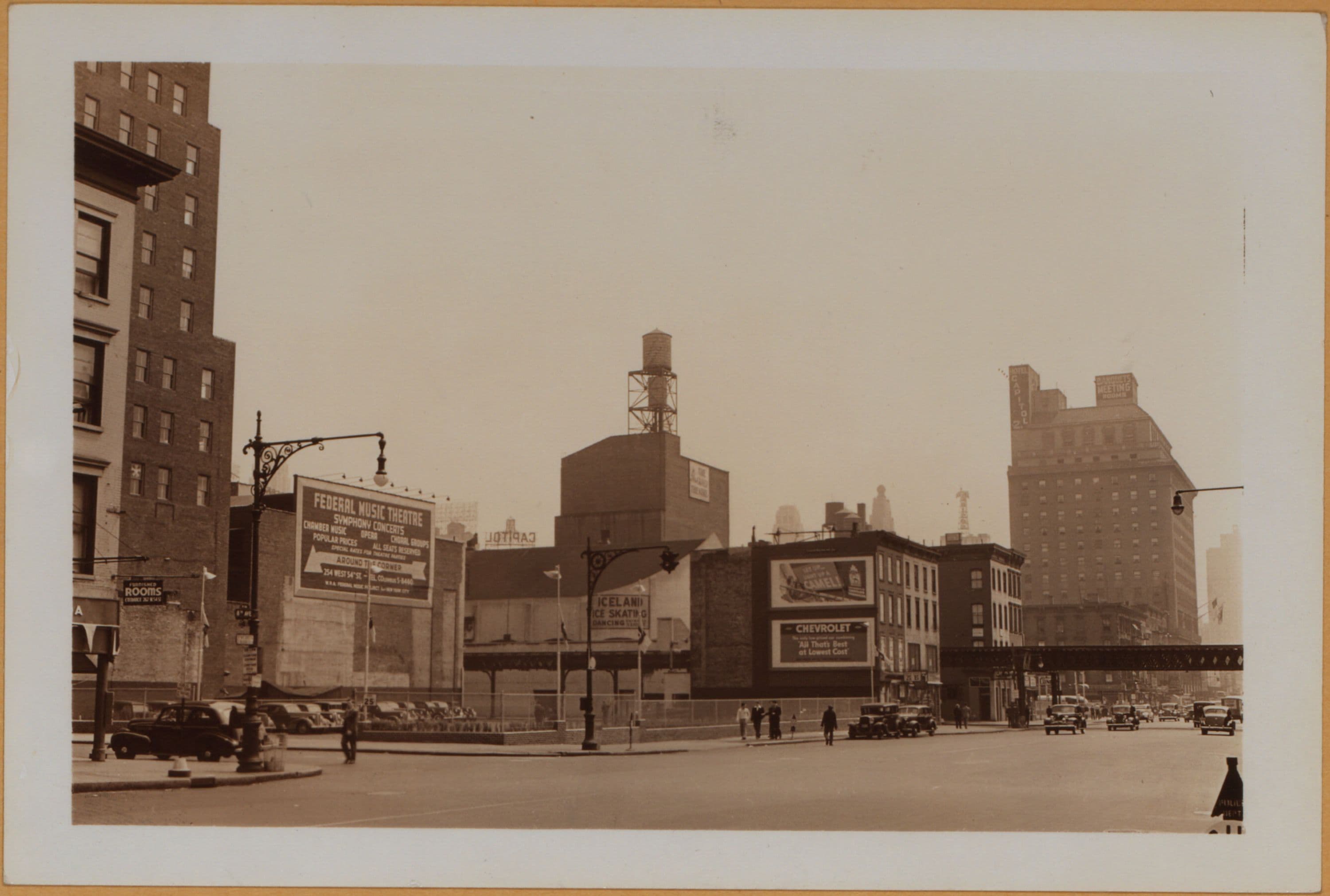 Manhattan: 8th Avenue - 54th Street (West)