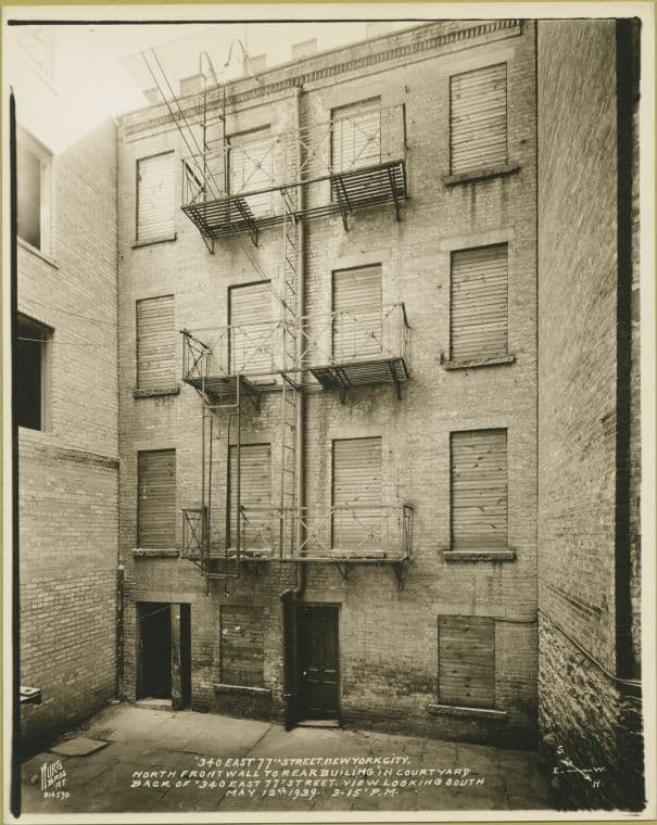 77th Street (East) #340, looking south [back exterior wall]