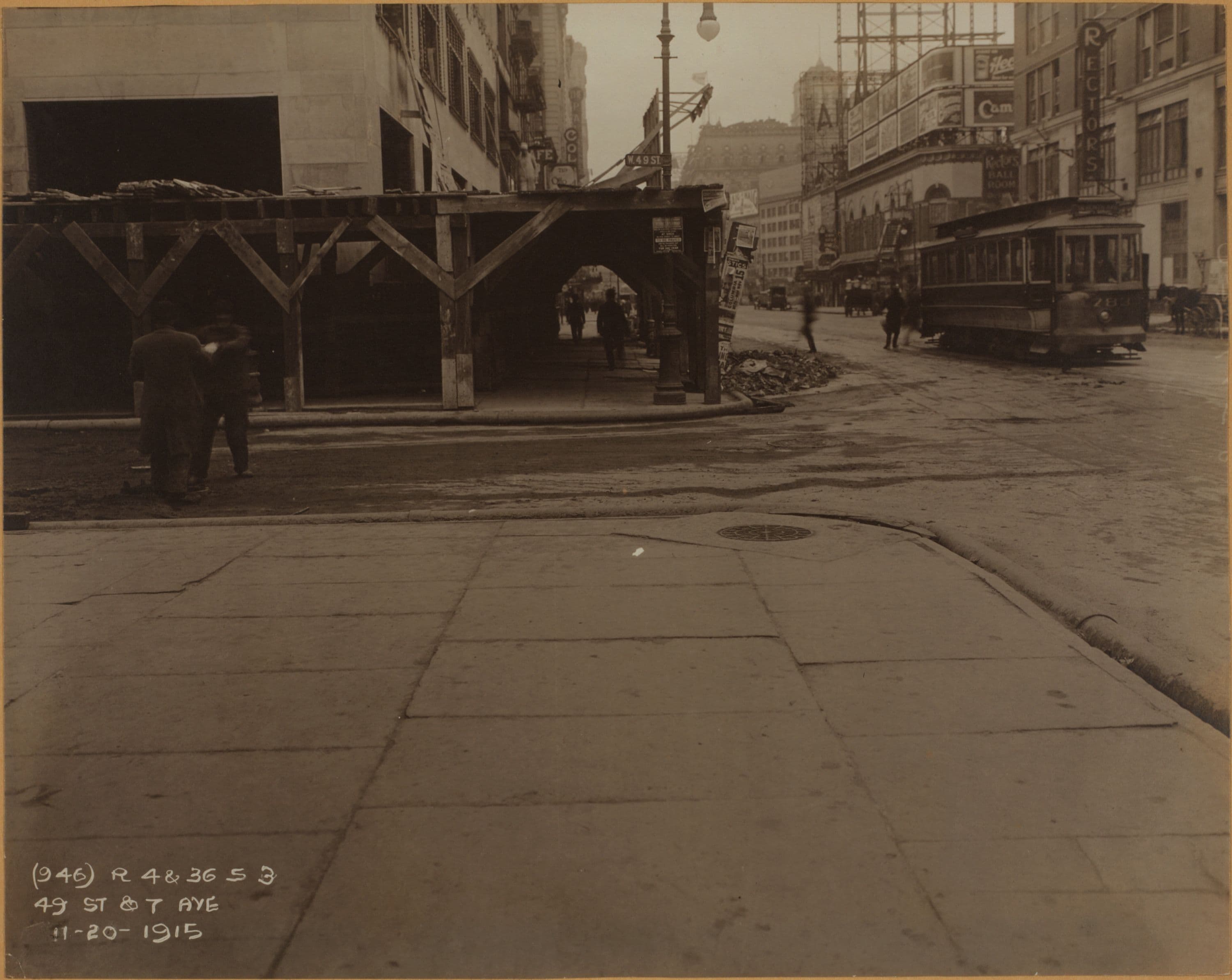 Manhattan: 7th Avenue - 49th Street (West)