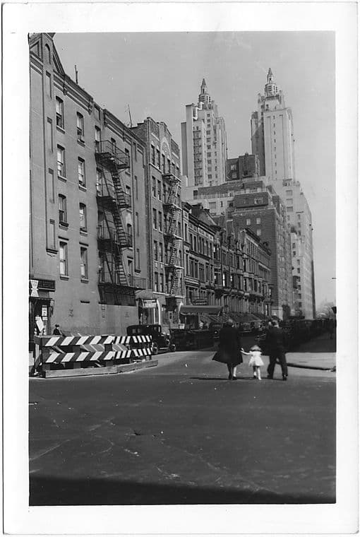 Columbus Avenue at 90th Street and Central Park West, West side to Northsouth&Northeast, Manhattan, 1941-04-20
