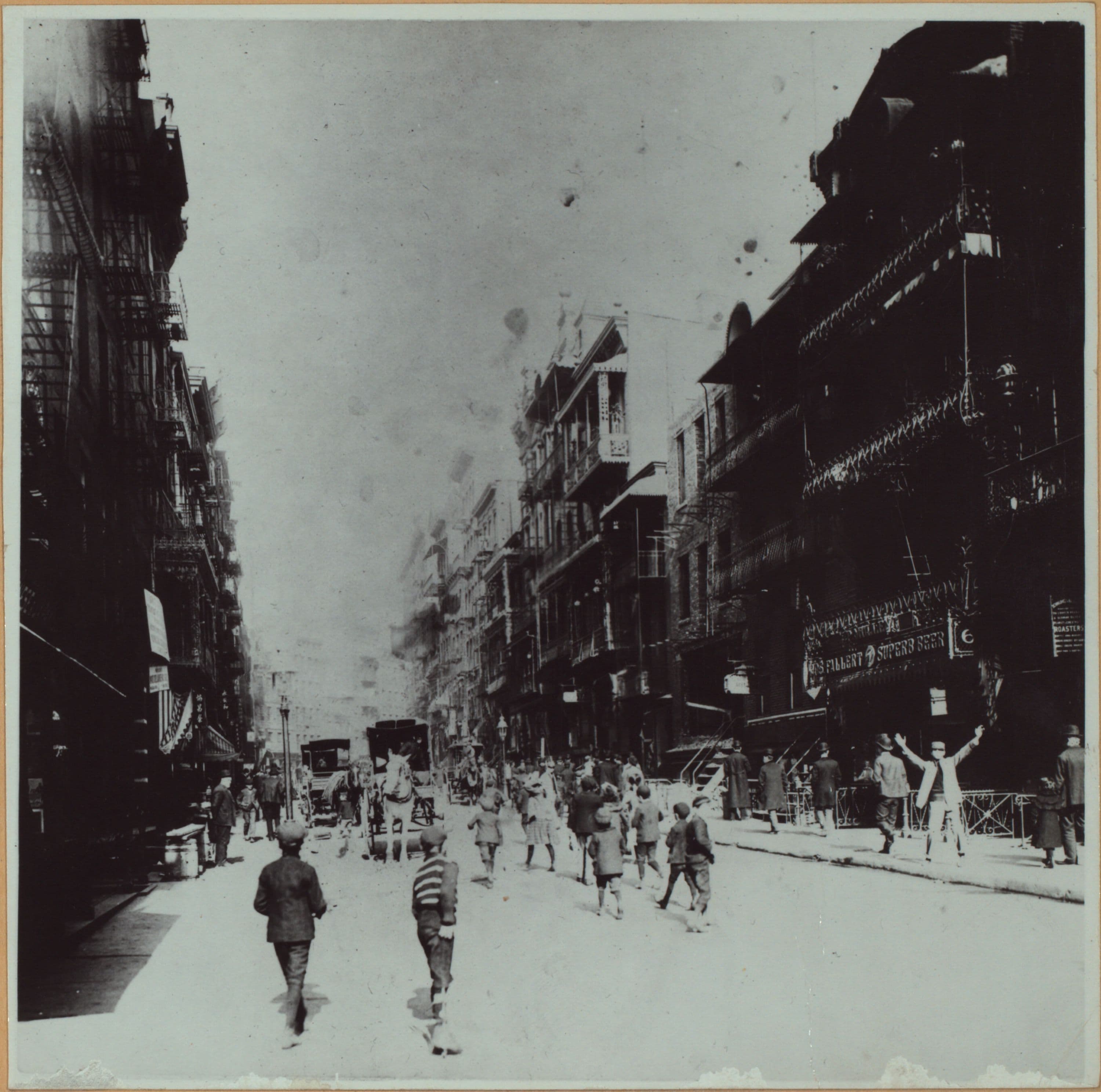Manhattan: Mott Street - Bayard Street, 1895