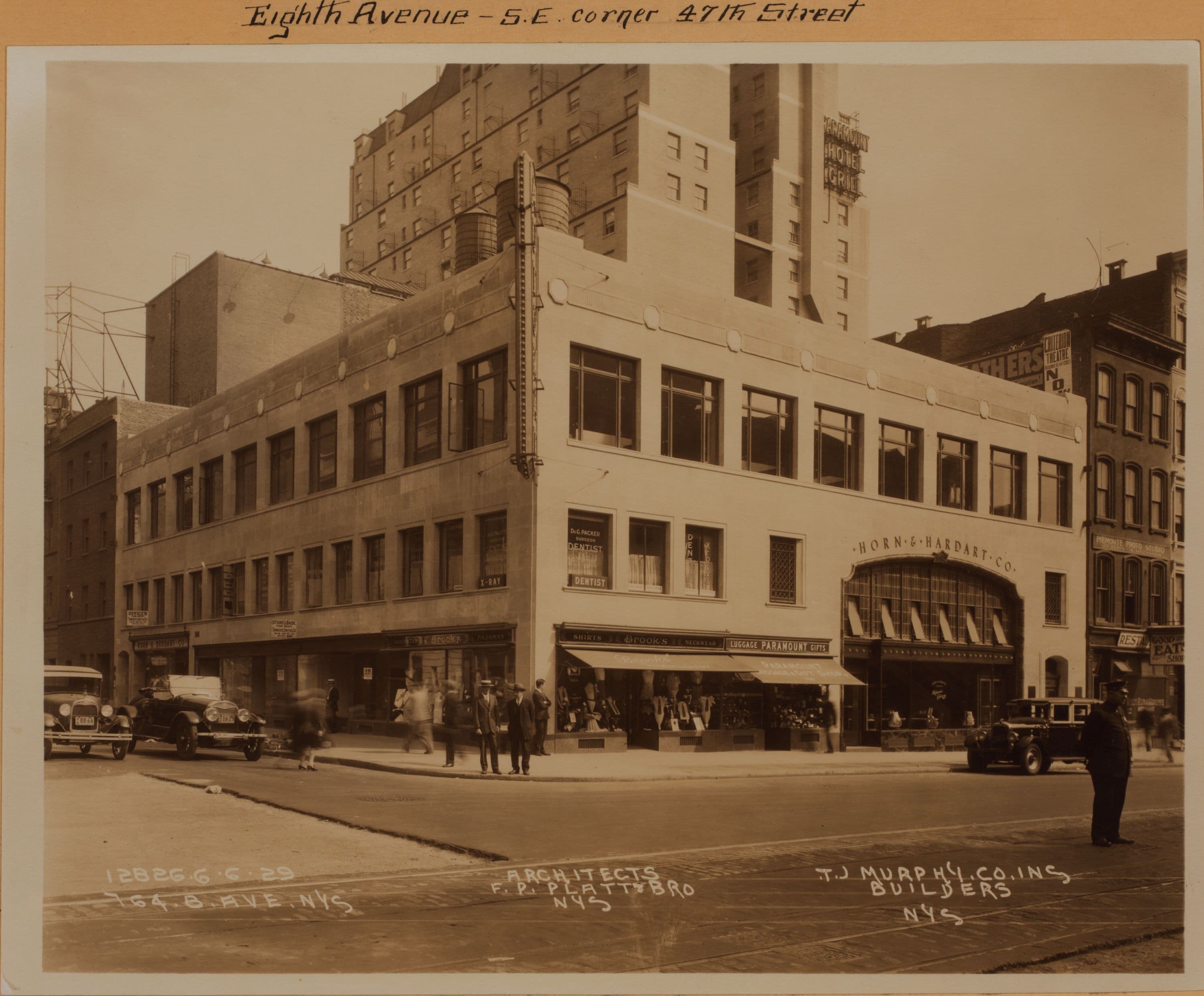 Manhattan: 8th Avenue - 47th Street