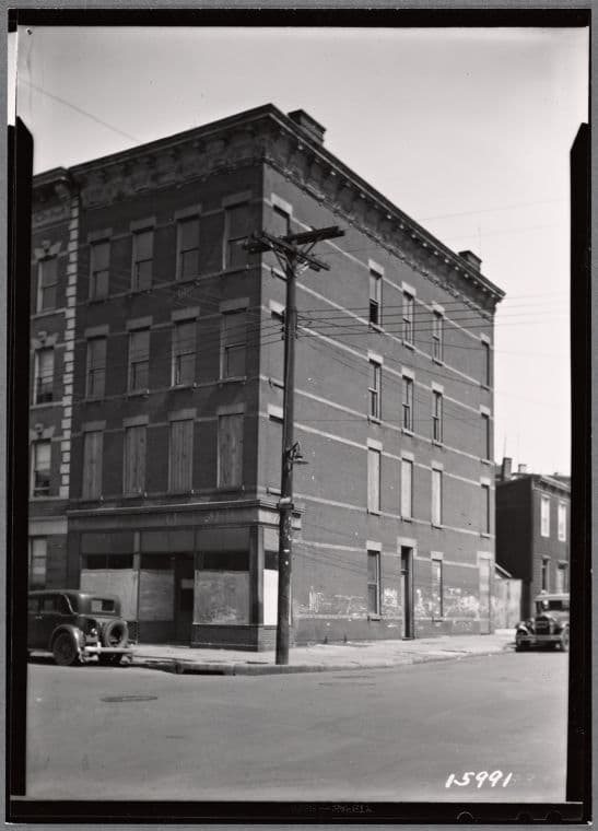 Front view of #15990: 92nd Avenue - 102nd St., Queens