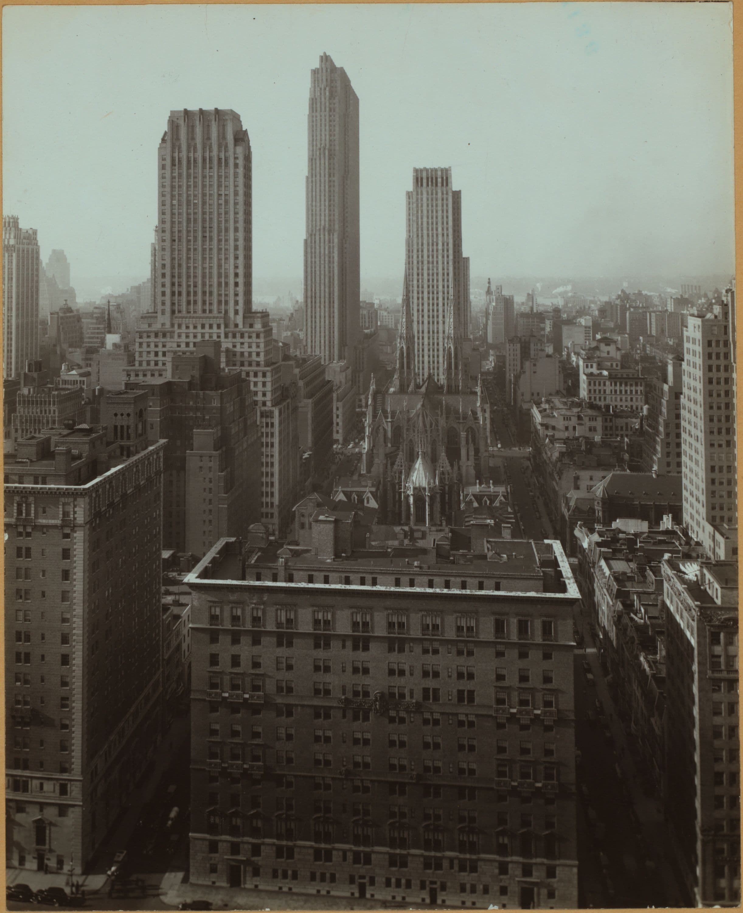 General view - [Manhattan - Lexington Avenue - 51st Street (East).], 1936