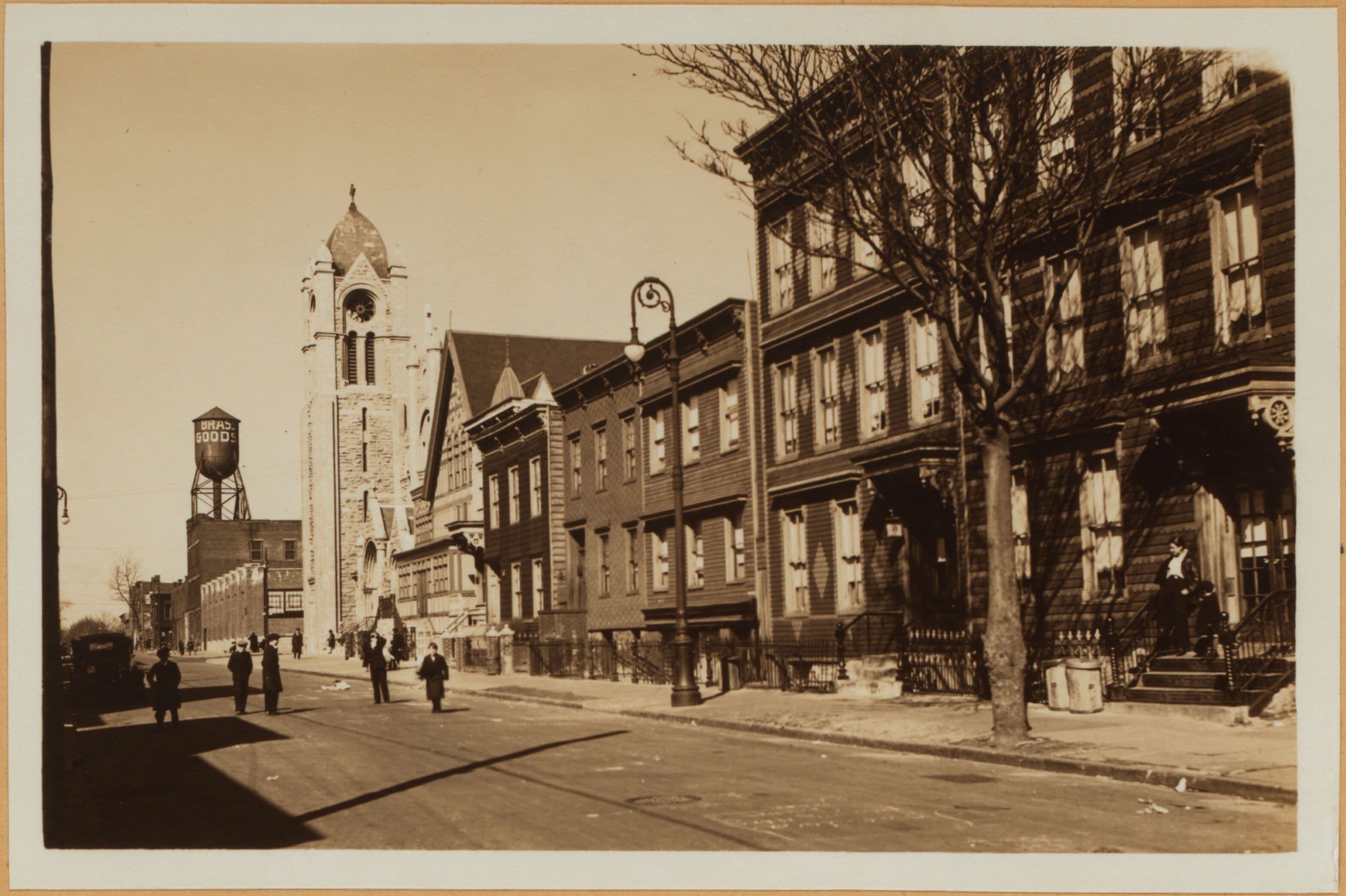 Brooklyn: Henry Street (North) - Scammel Street