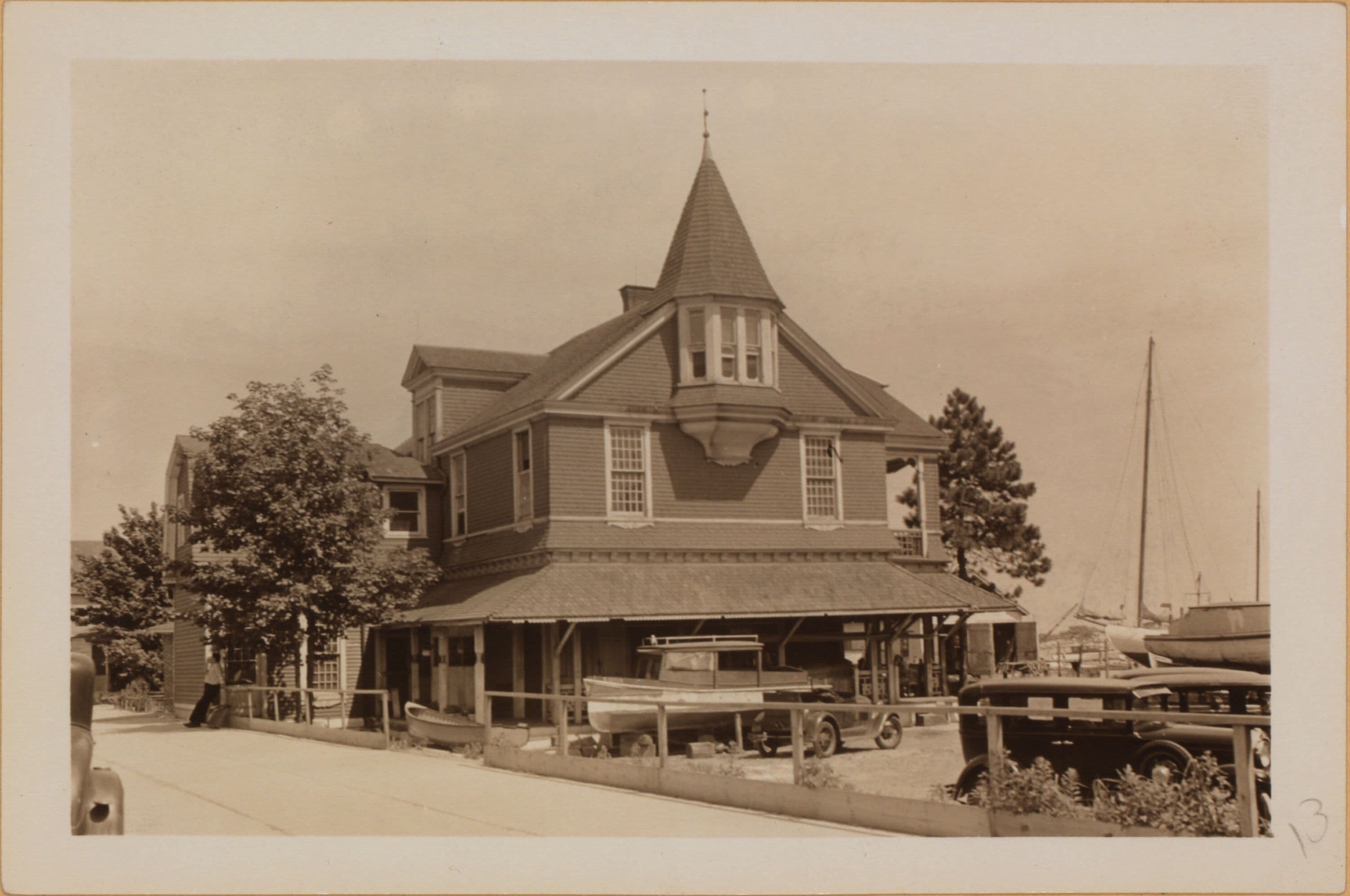 Brooklyn: Emmons Avenue - Haring Street