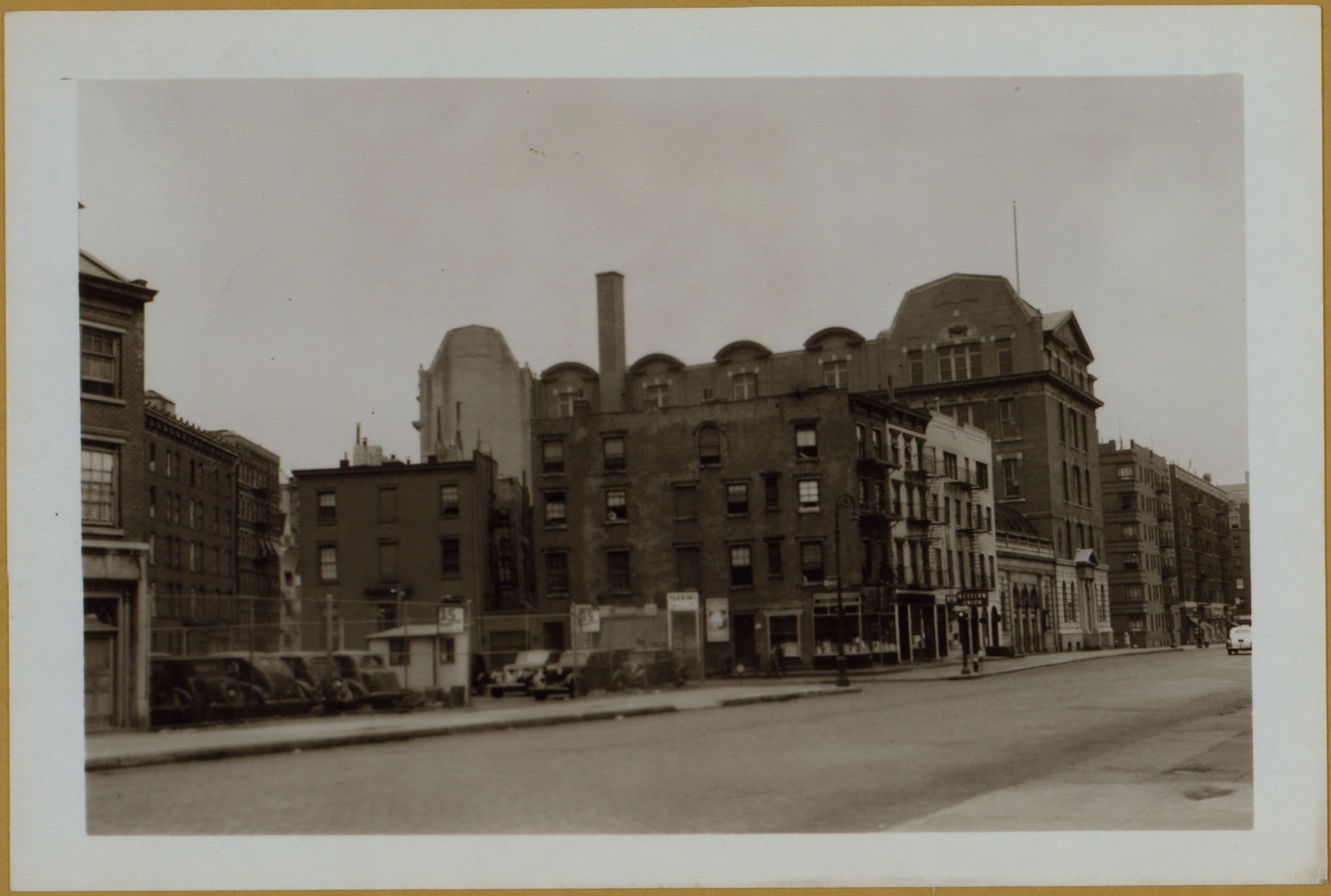 Manhattan: Hudson Street - Christopher Street