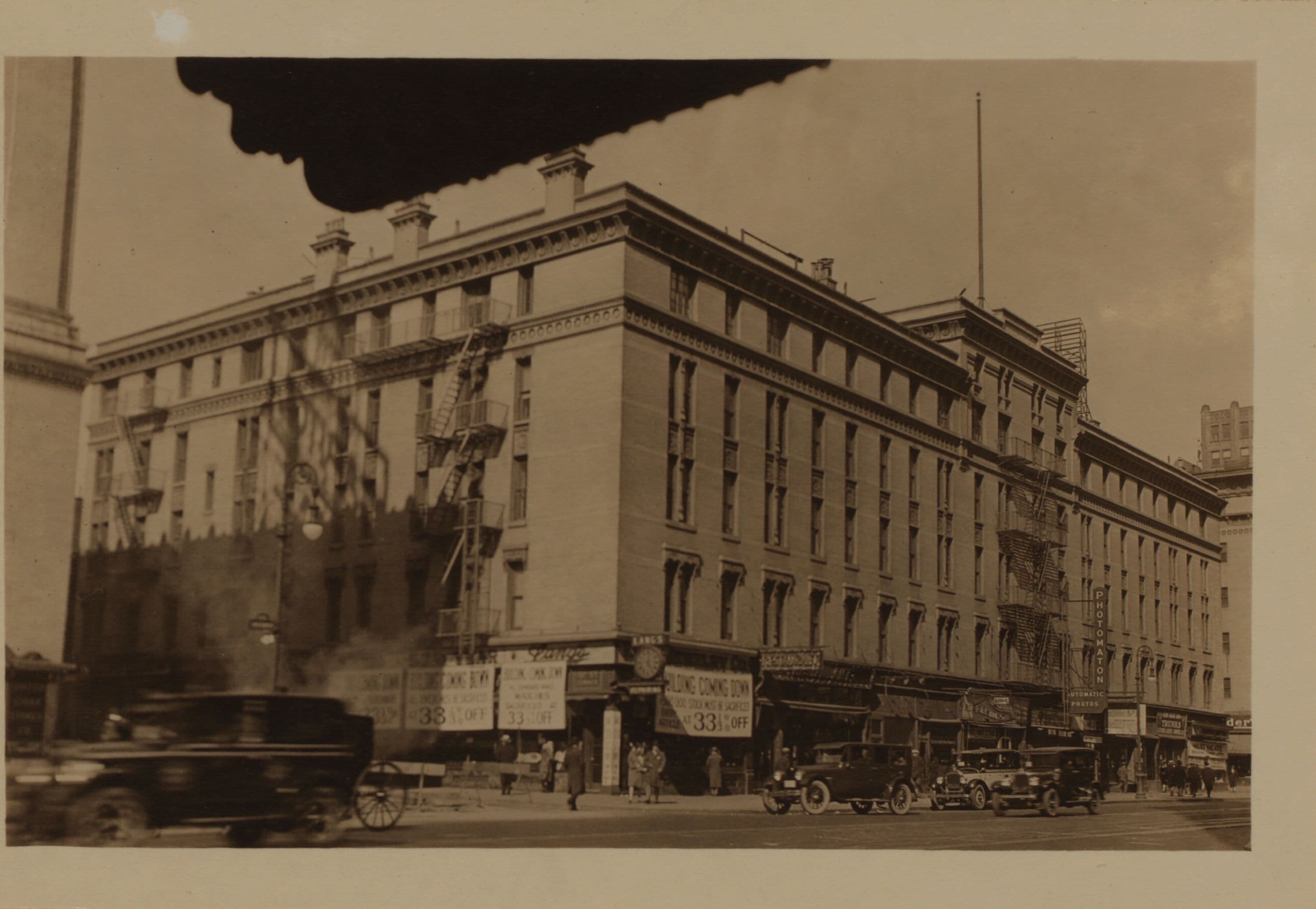 Manhattan: Broadway - 51st Street