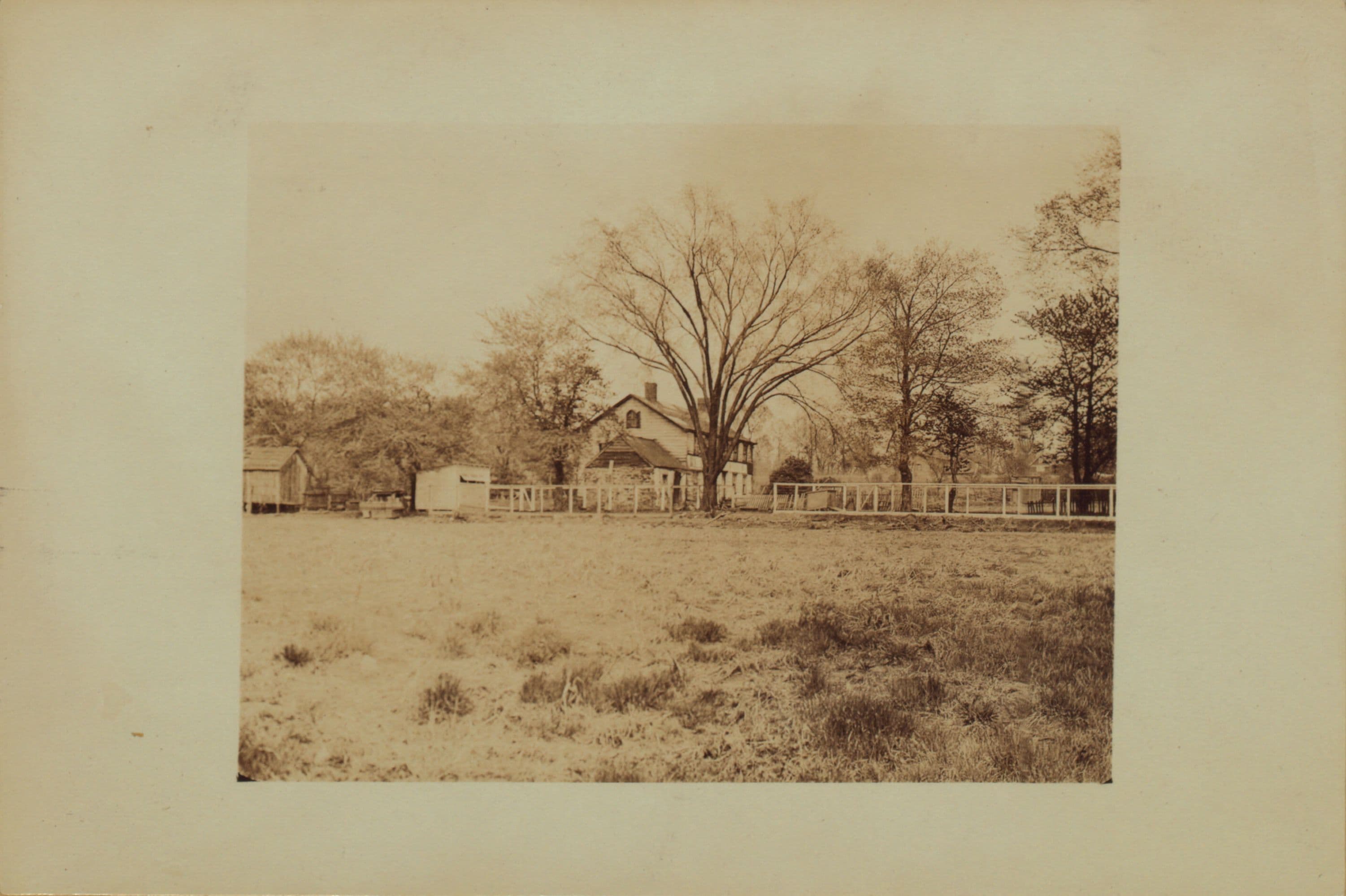 Richmond: Hall Avenue - Willowbrook Road