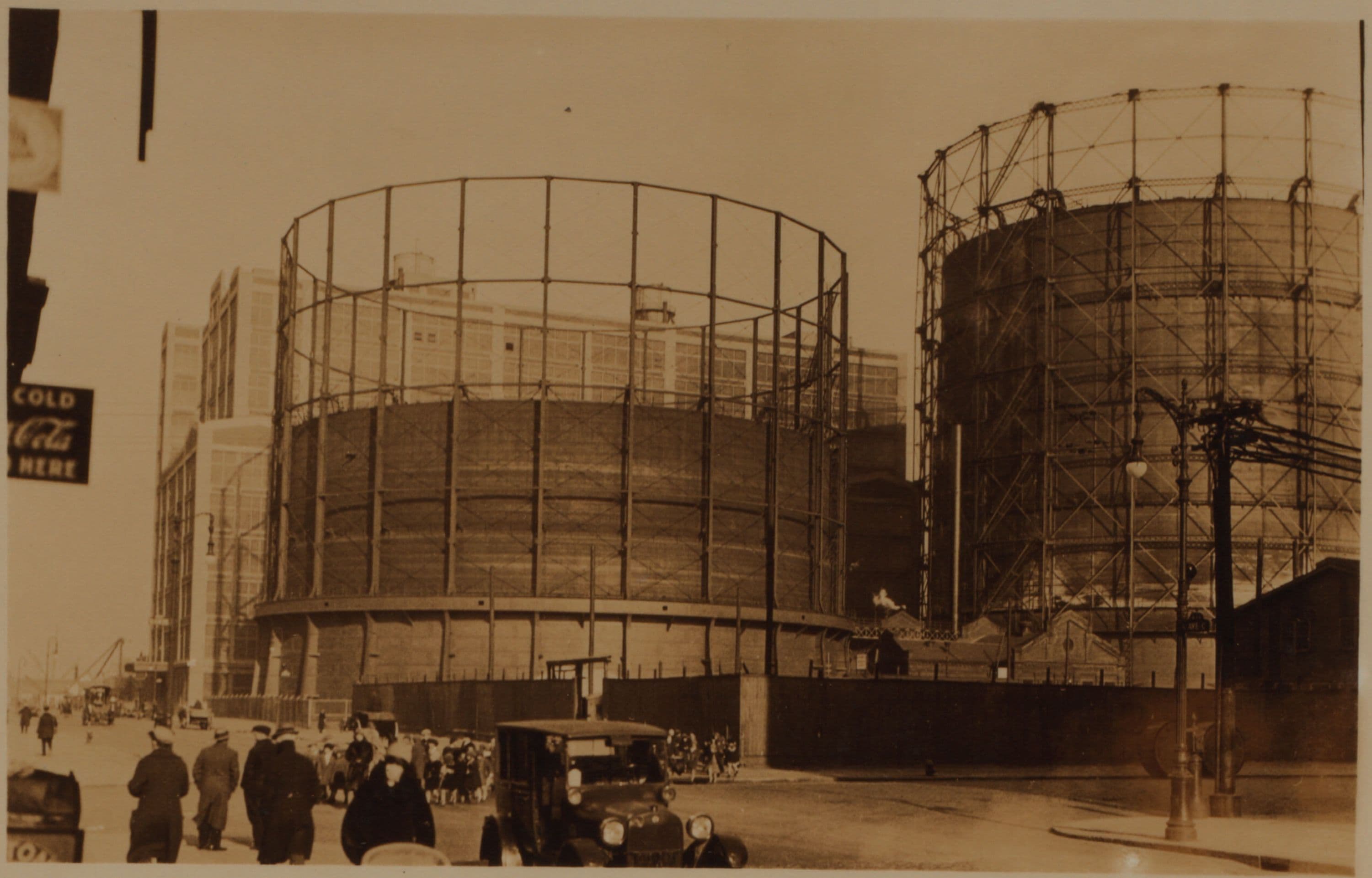 Manhattan: Avenue C - 14th Street, 1928