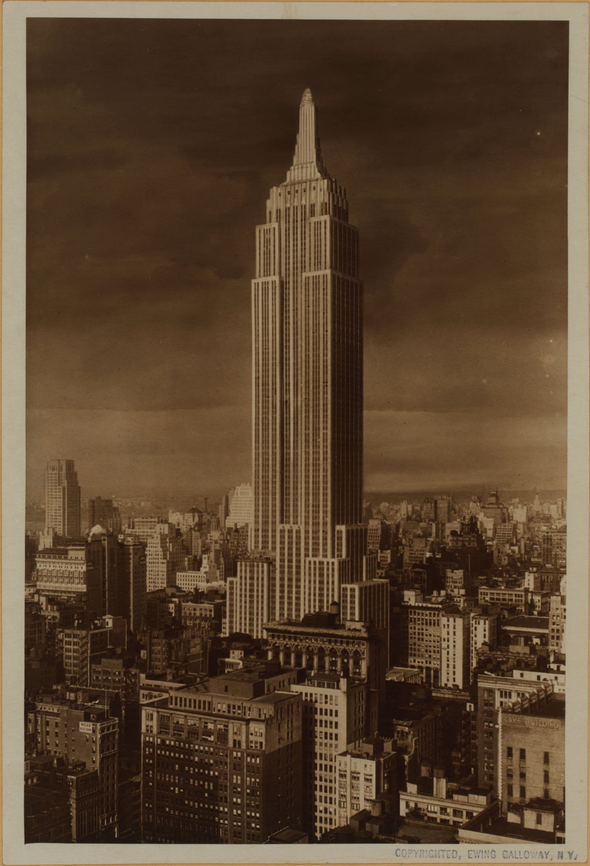 Manhattan: 5th Avenue - 33rd Street, 1931