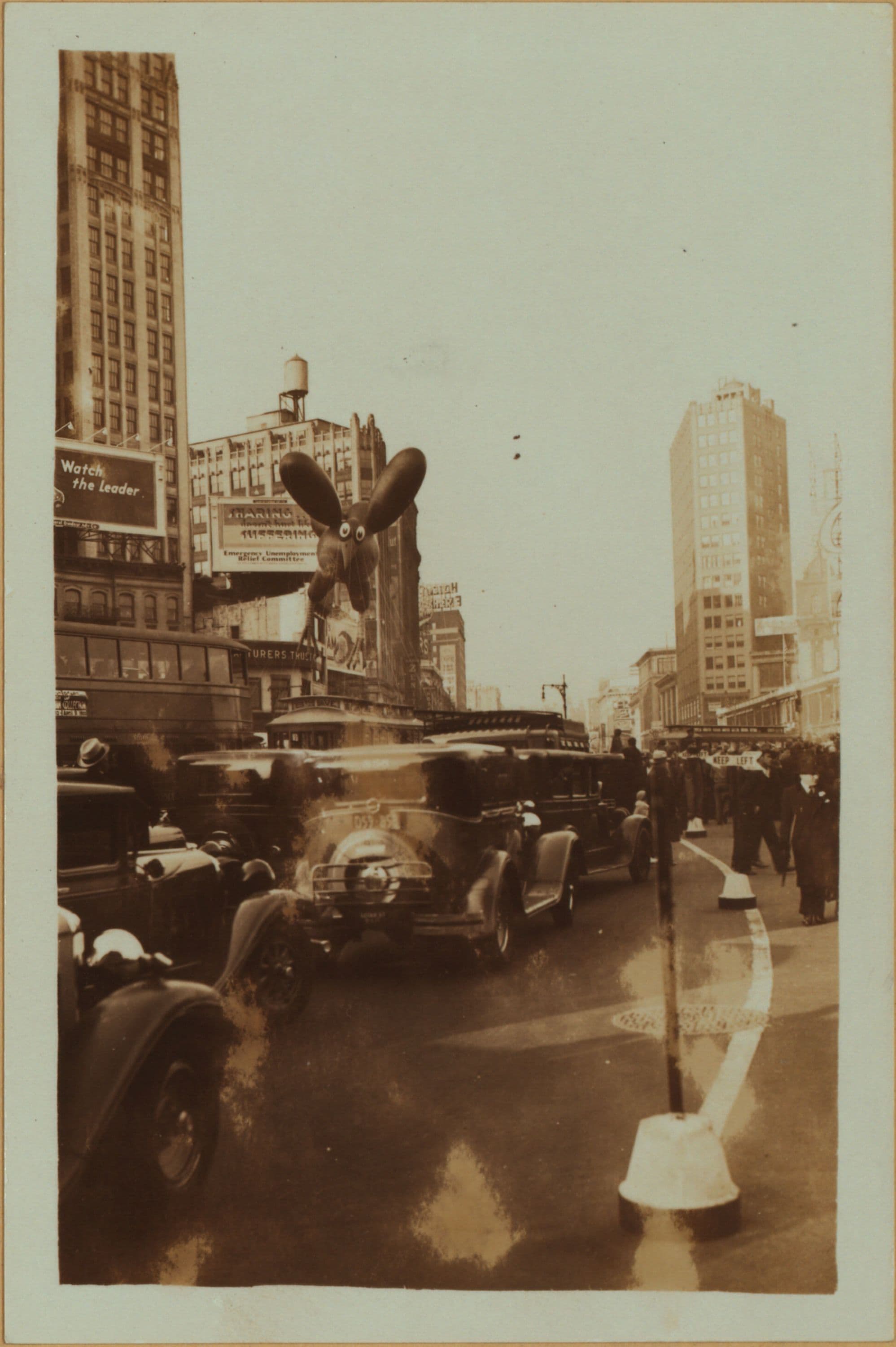 Celebrations - Parades - Municipal events - Macy's Thanksgiving Parade.