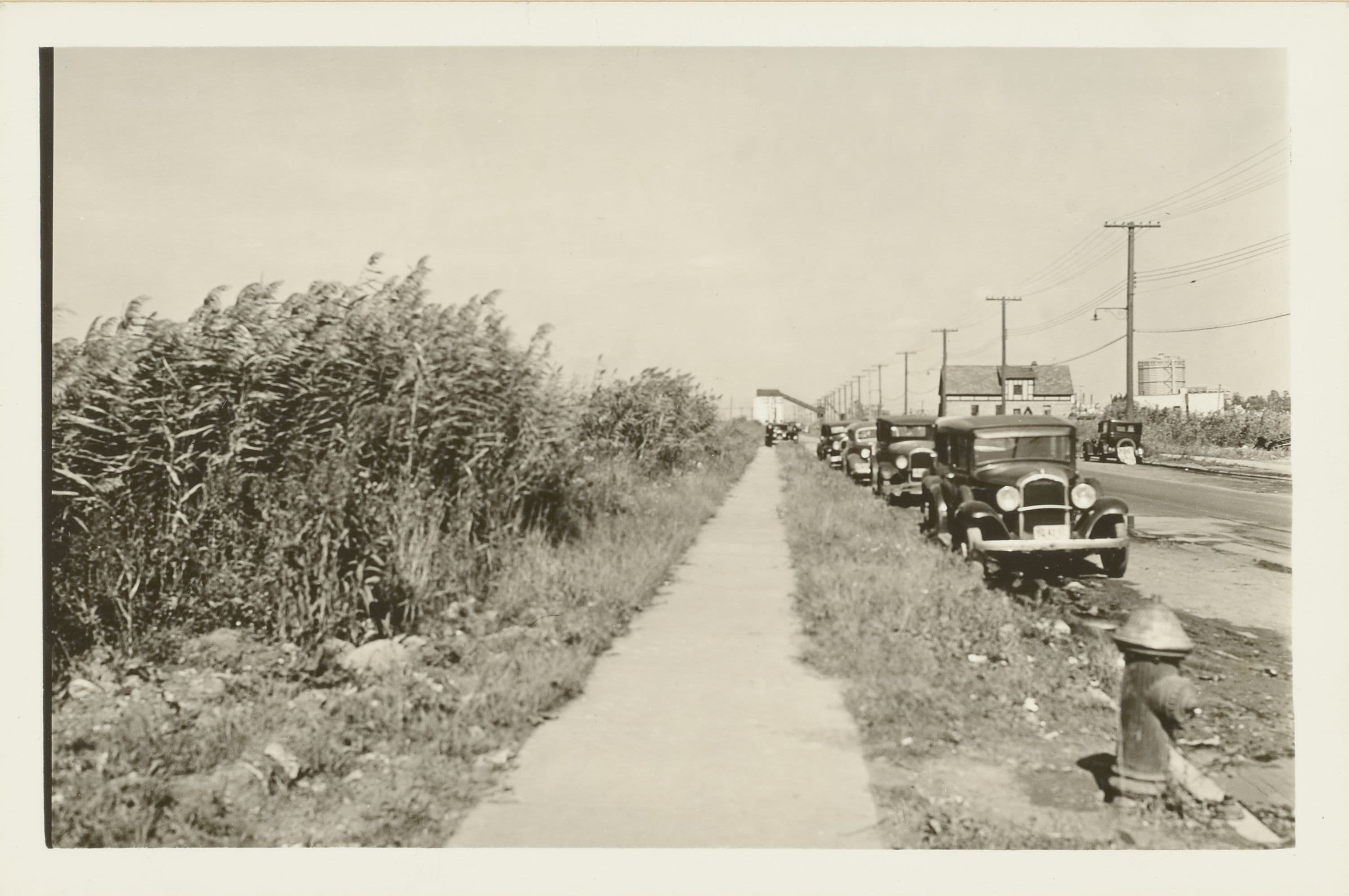 Queens: Willets Point Boulev - Roosevelt Avenue