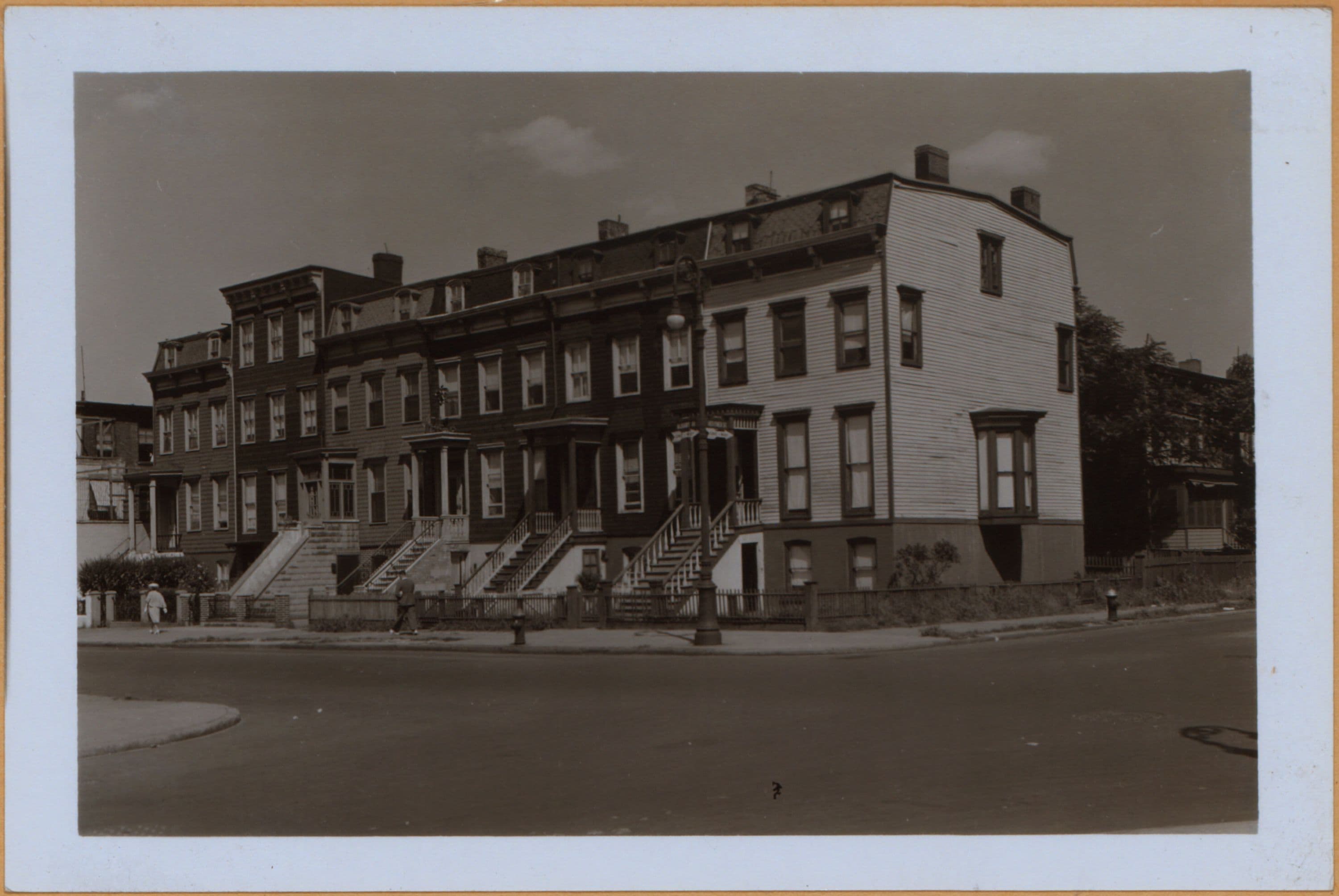 Brooklyn: Albany Avenue - Herkimer Street
