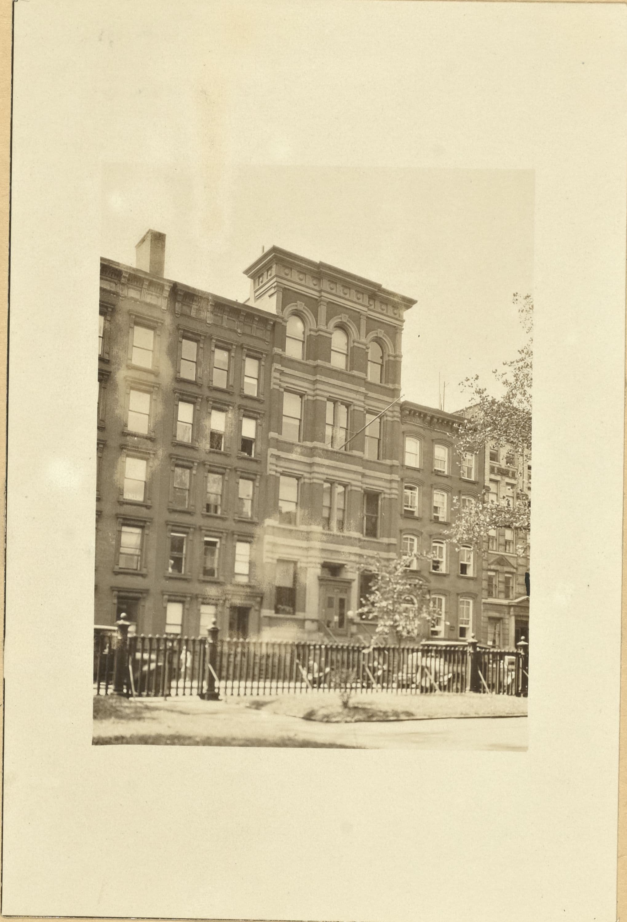 Manhattan: 15th Street (East) - Rutherford Place