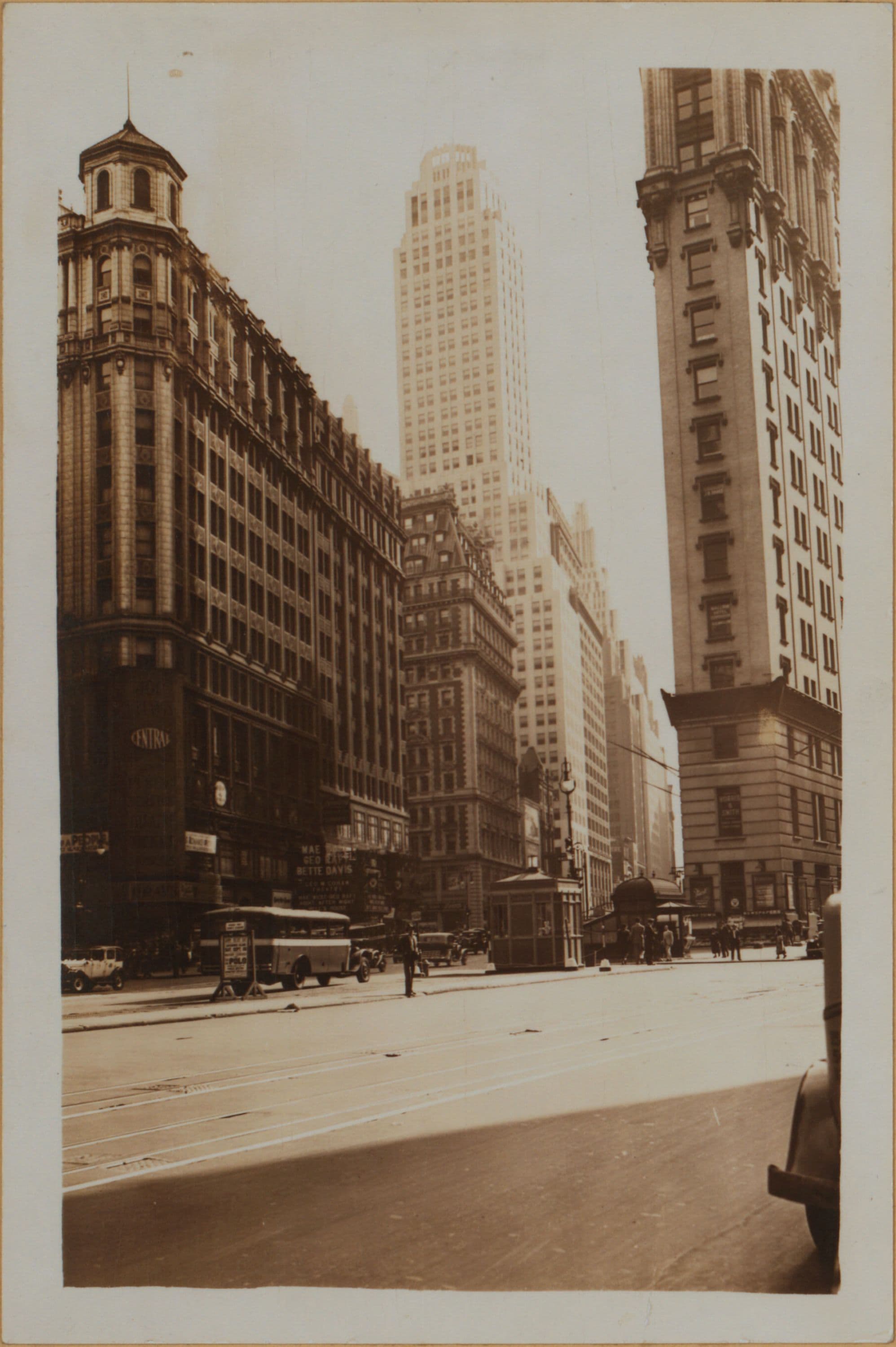 Manhattan: Broadway - 43rd Street
