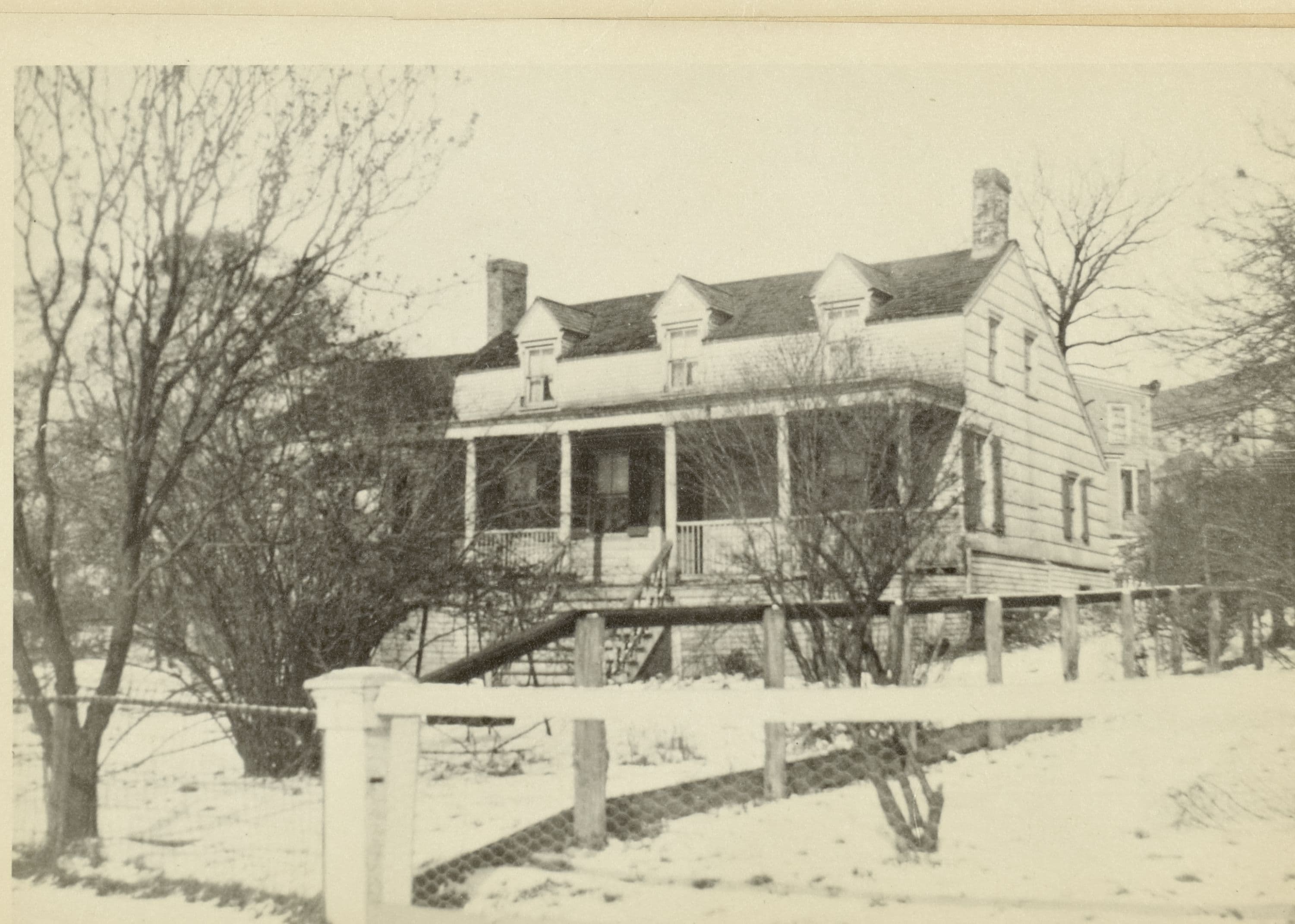 Queens: Justice Avenue - 54th Avenue
