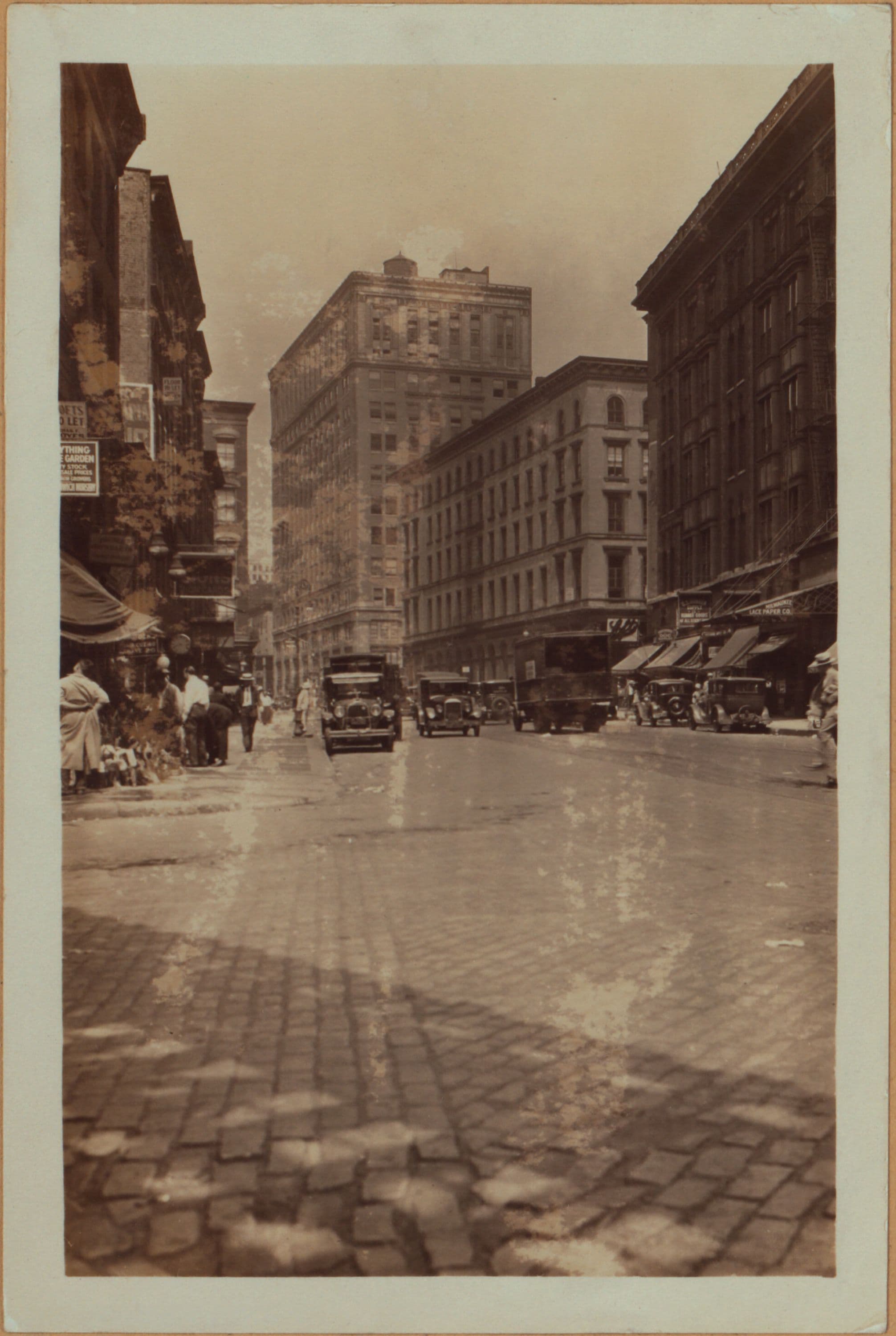 Manhattan: West Broadway - Vesey Street