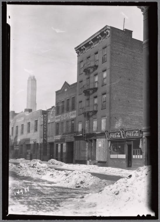 Garages; tenement; storefronts: E. 48th St.-1st Ave., Manhattan, 1935–1936