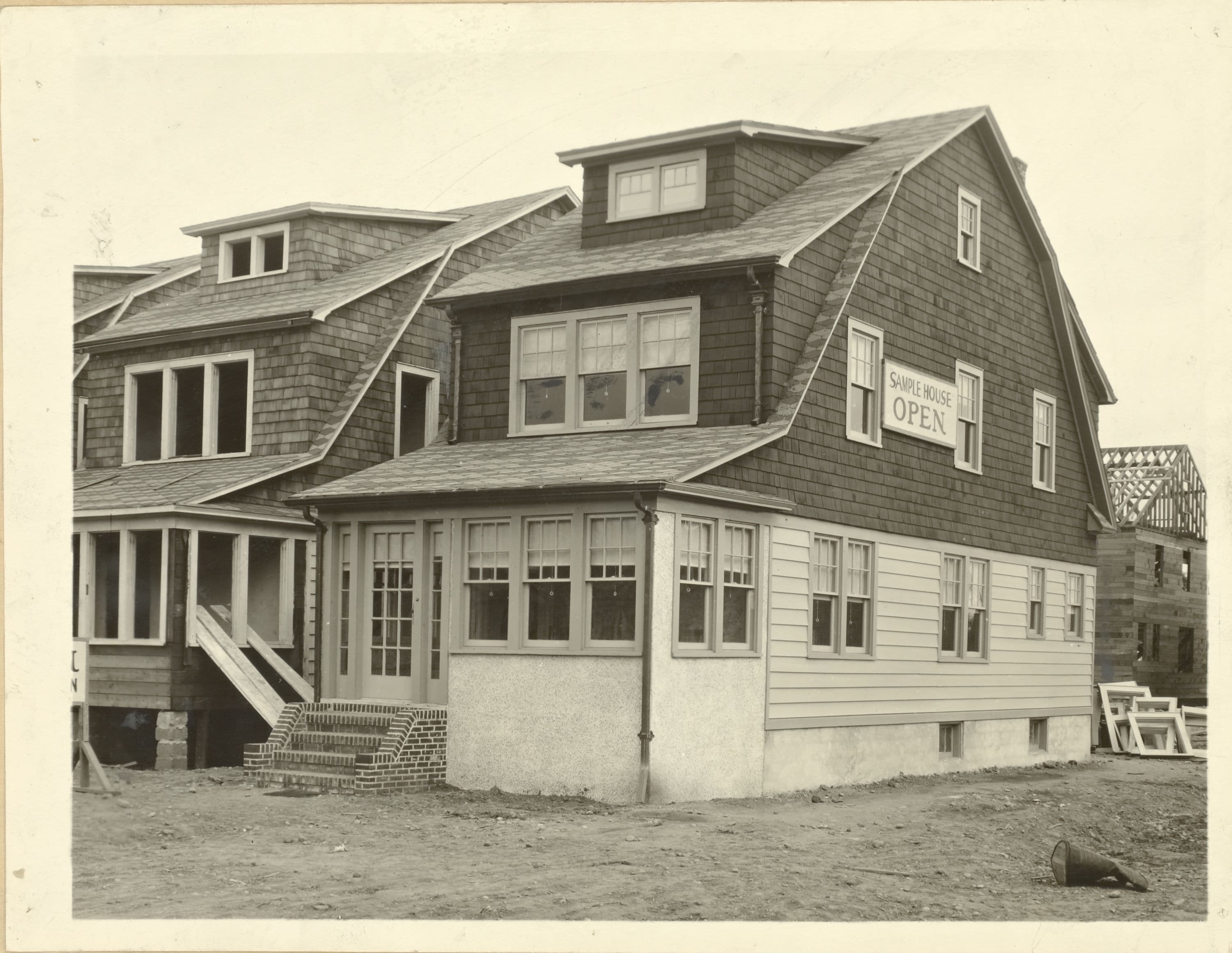 Queens: Winchester Boulevard - Braddock Avenue