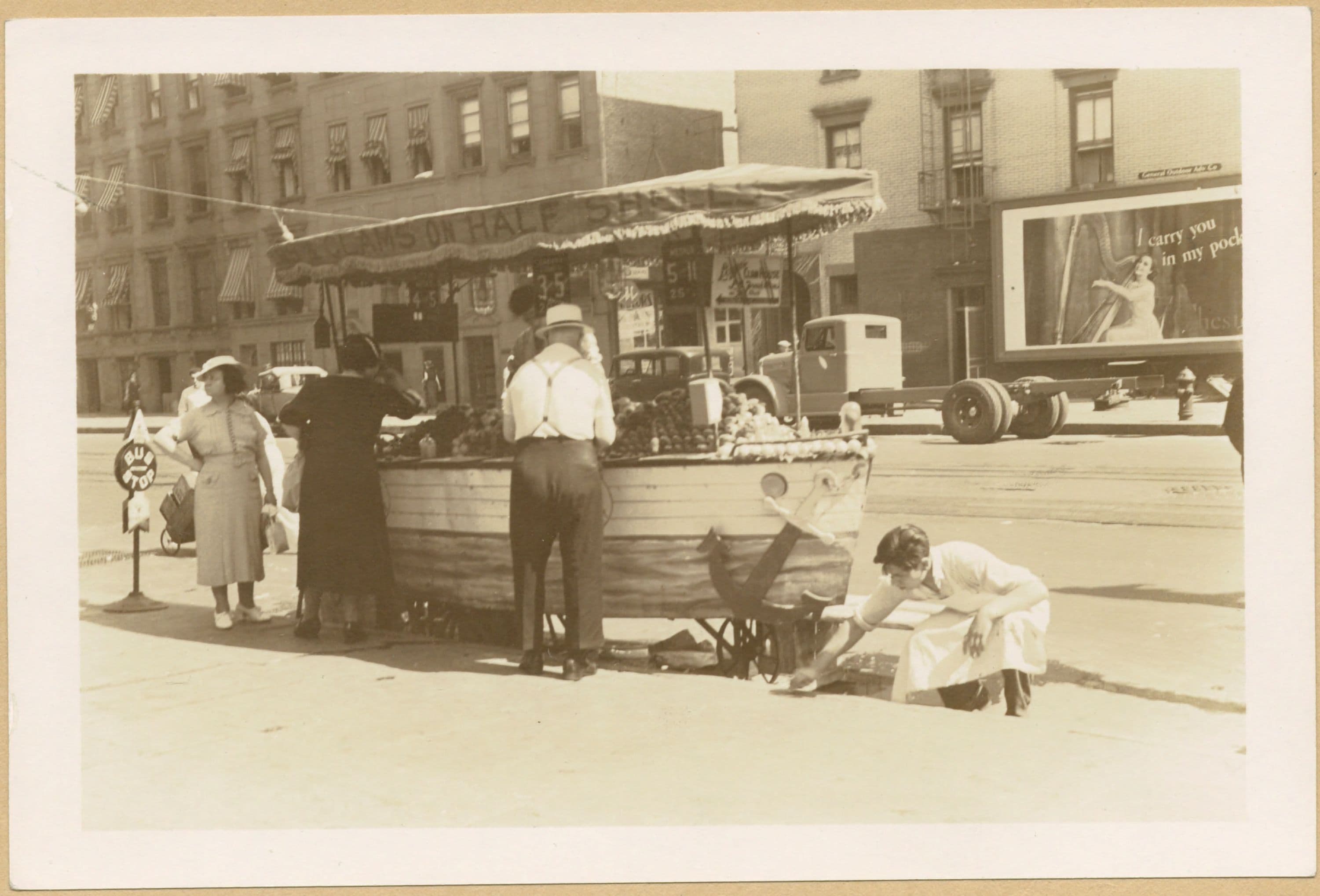 Occupations - Peddlers - Food - Clams.