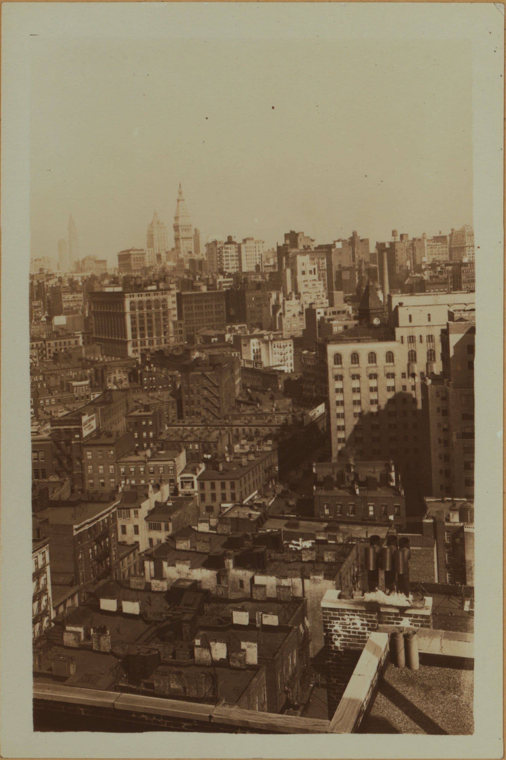 General view - [Manhattan - Christopher Street - Waverly Place.]
