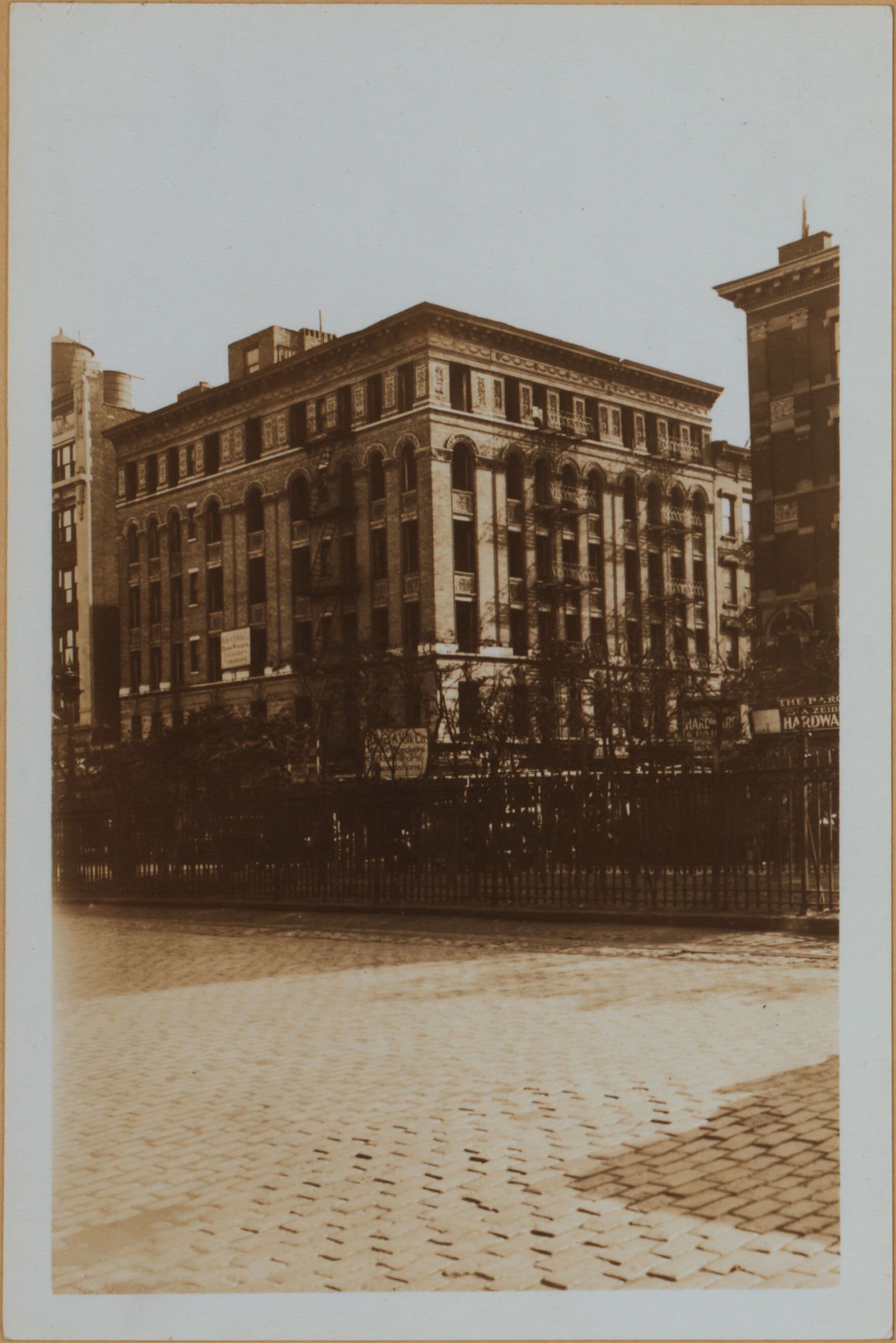 Manhattan: Delancey Street - Orchard Street