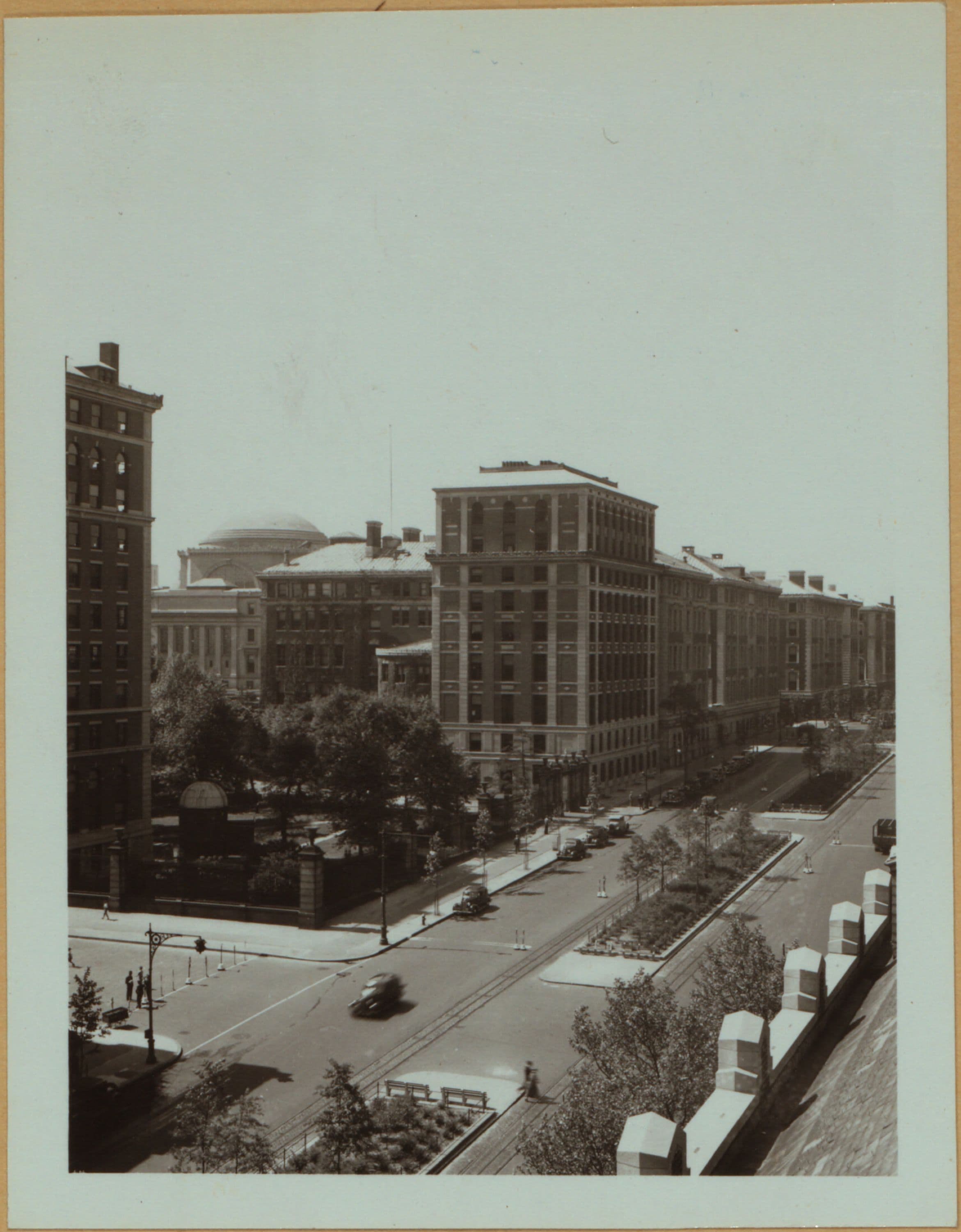 Colleges and Universities - Columbia University., 1937