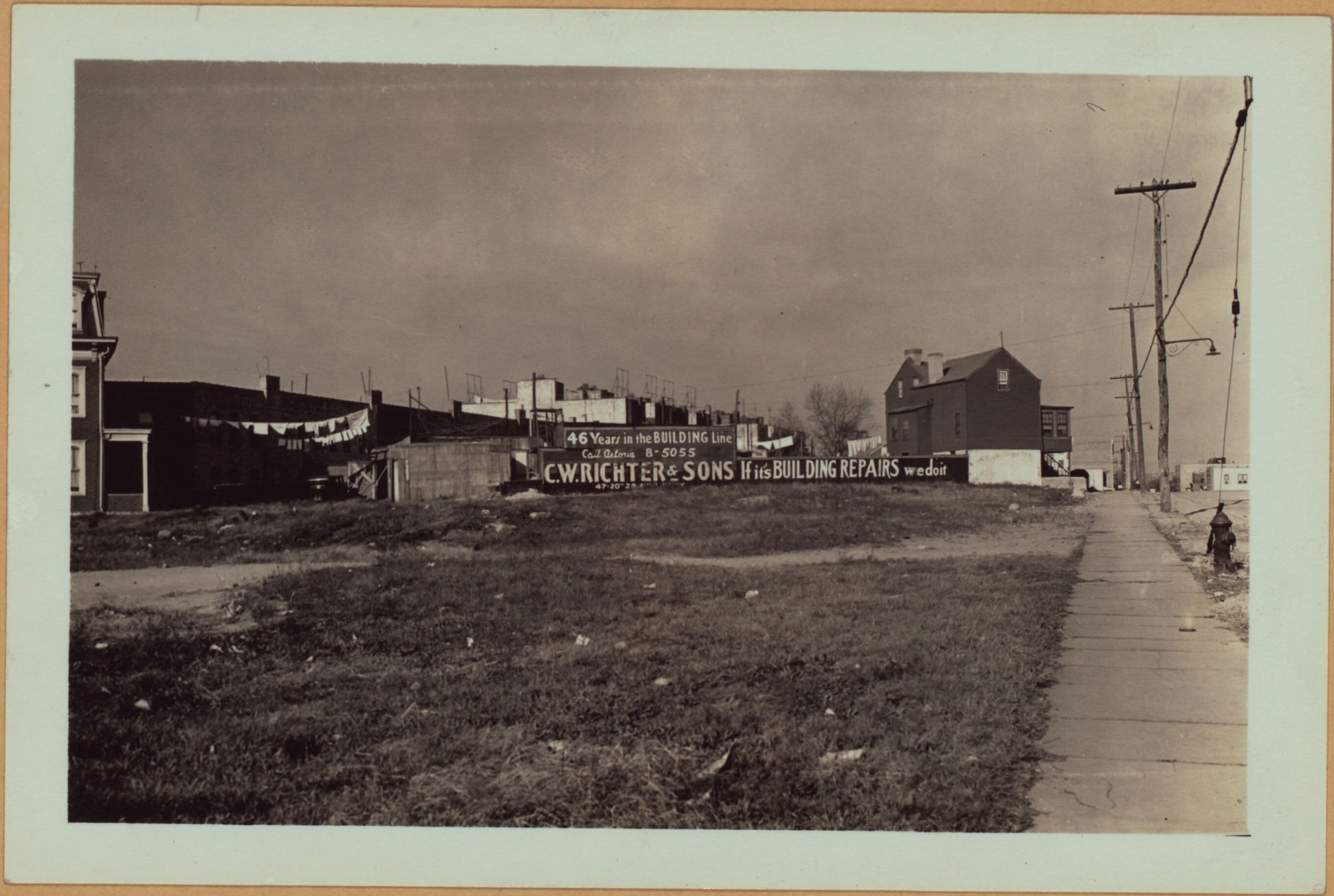 Queens: 47th Street - Broadway