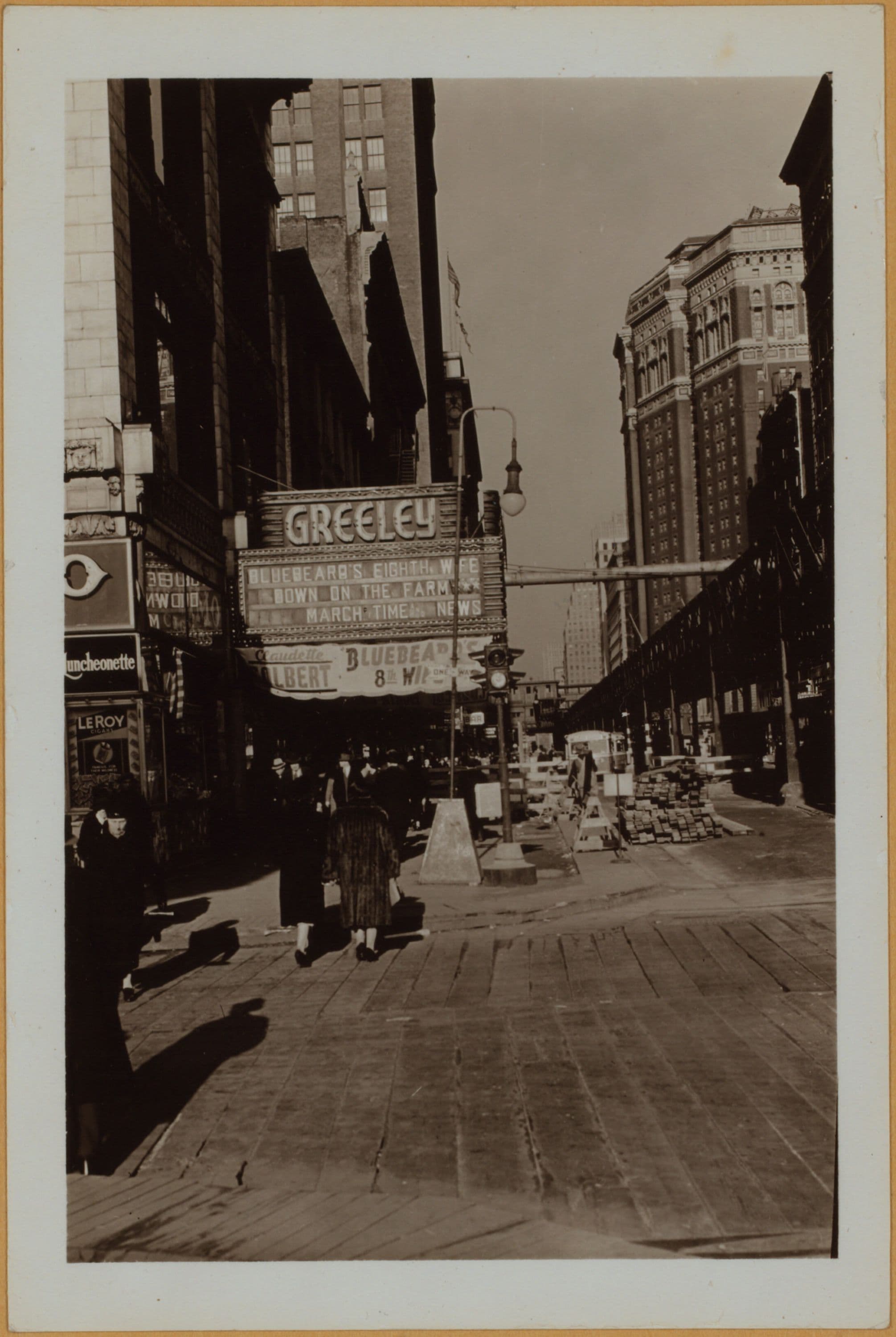 Manhattan: 6th Avenue - 30th Street (West)