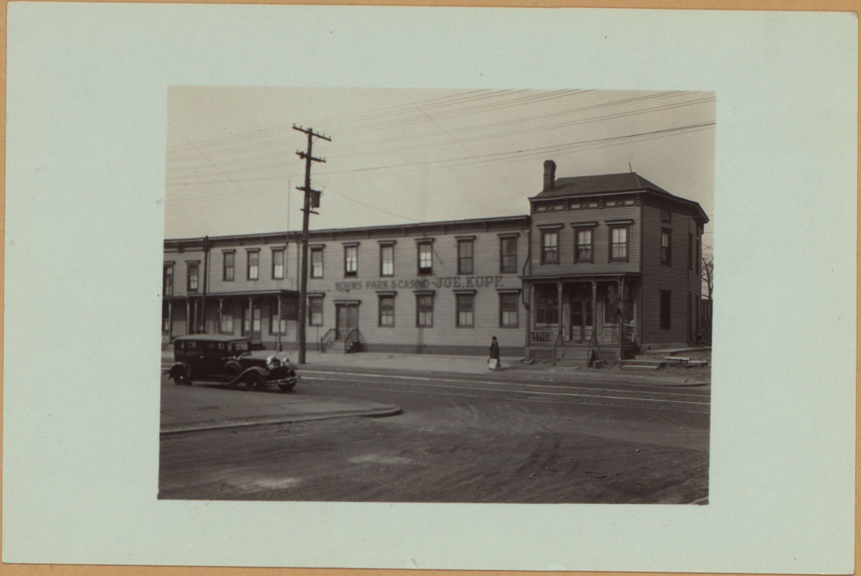 Queens: Astoria Boulevard - 45th Street