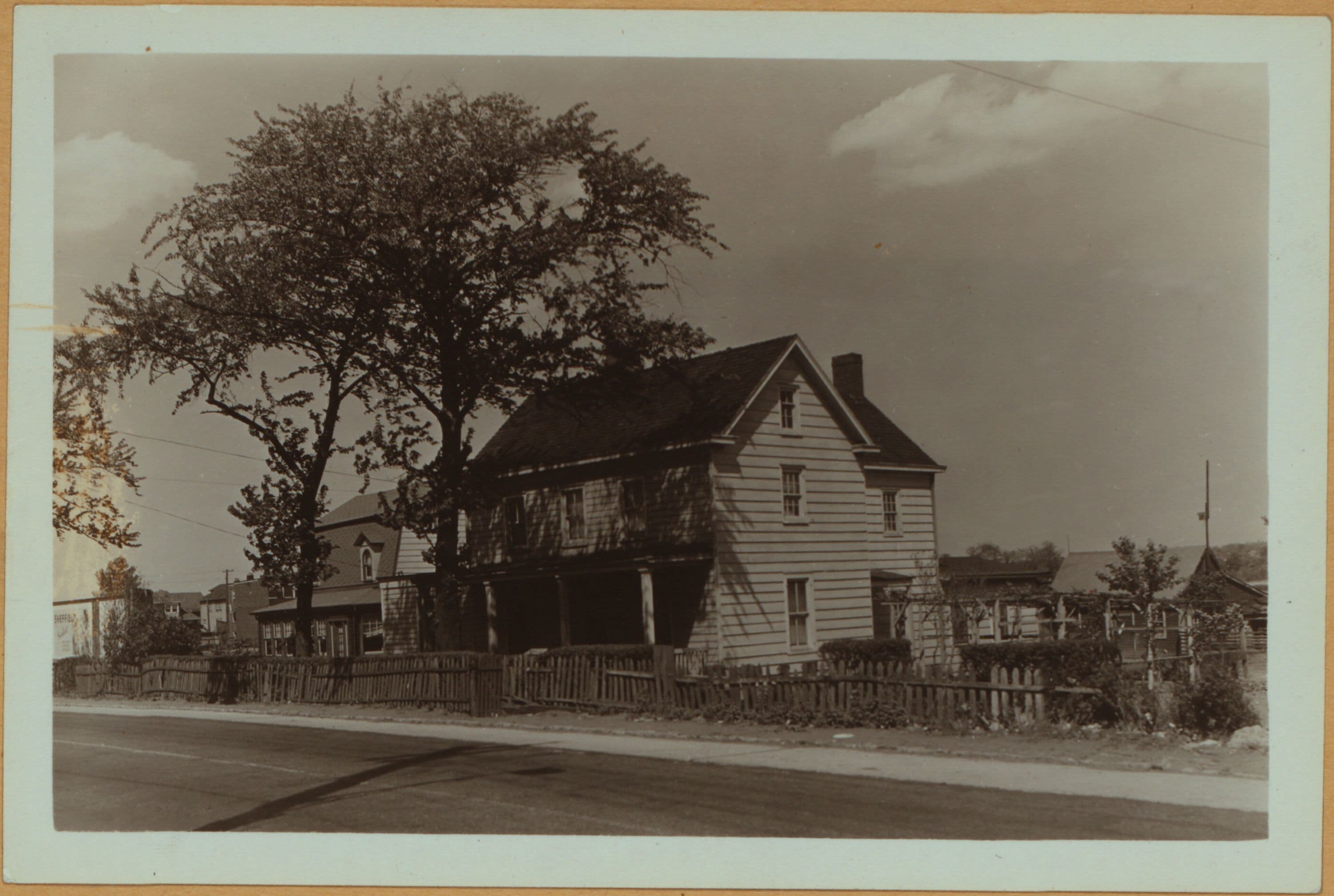 Richmond: Richmond Avenue - Auburn Avenue