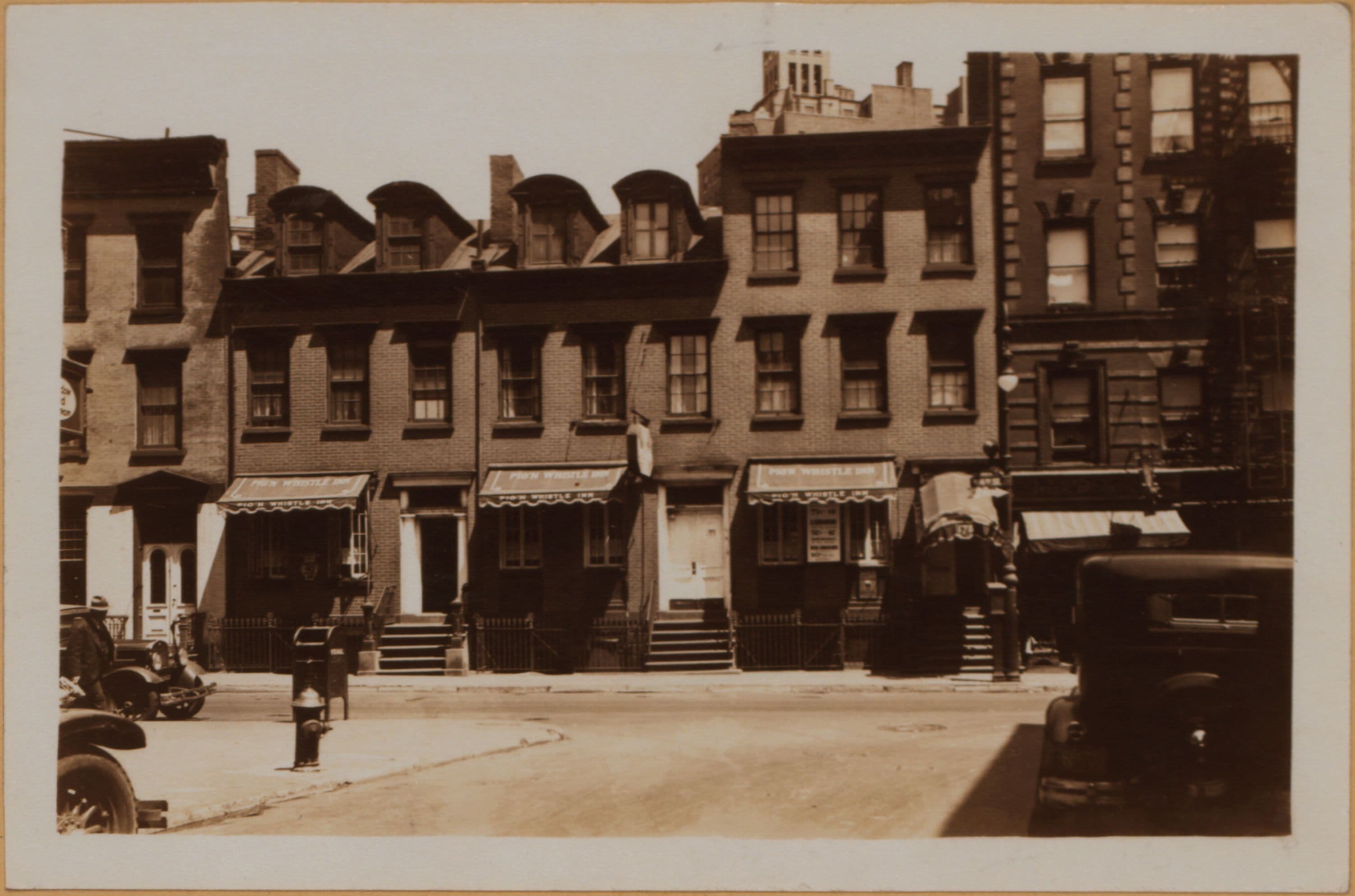 Manhattan: 4th Street (West) - 6th Avenue