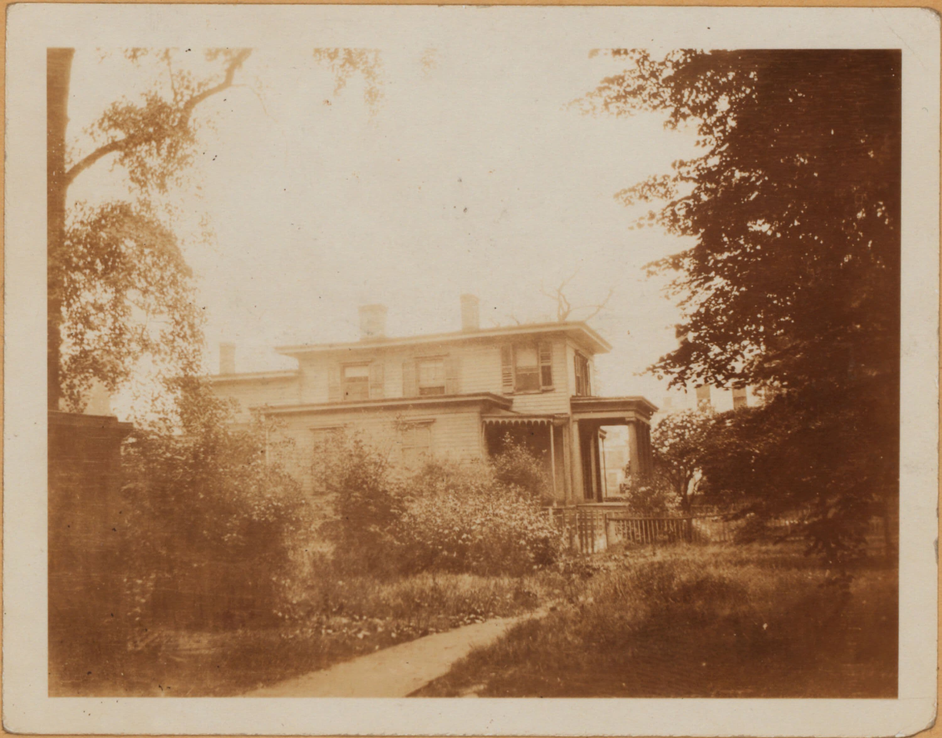 Brooklyn: Flatbush Avenue - Westbury Court