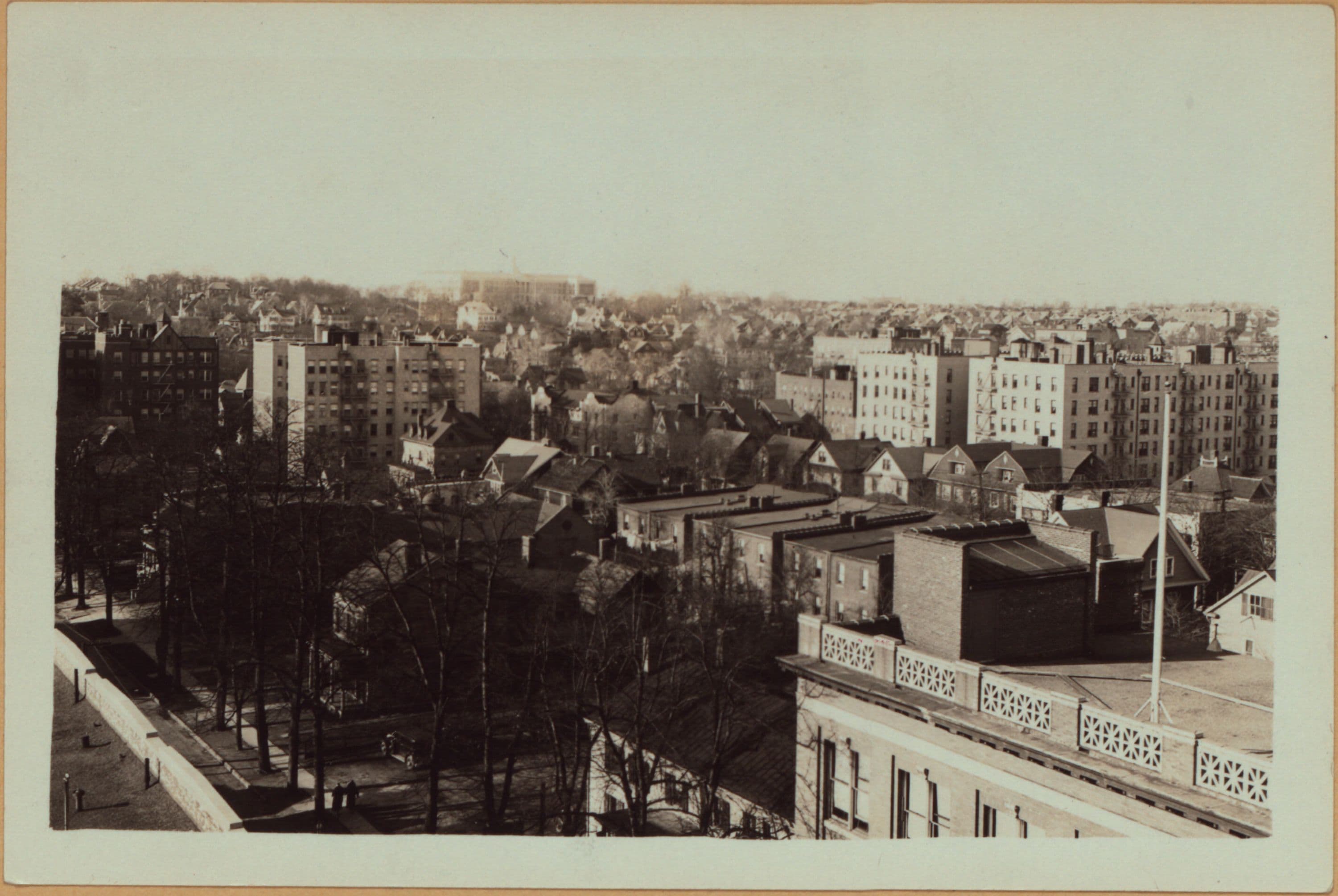 Queens: Jamaica Avenue - 160th Street
