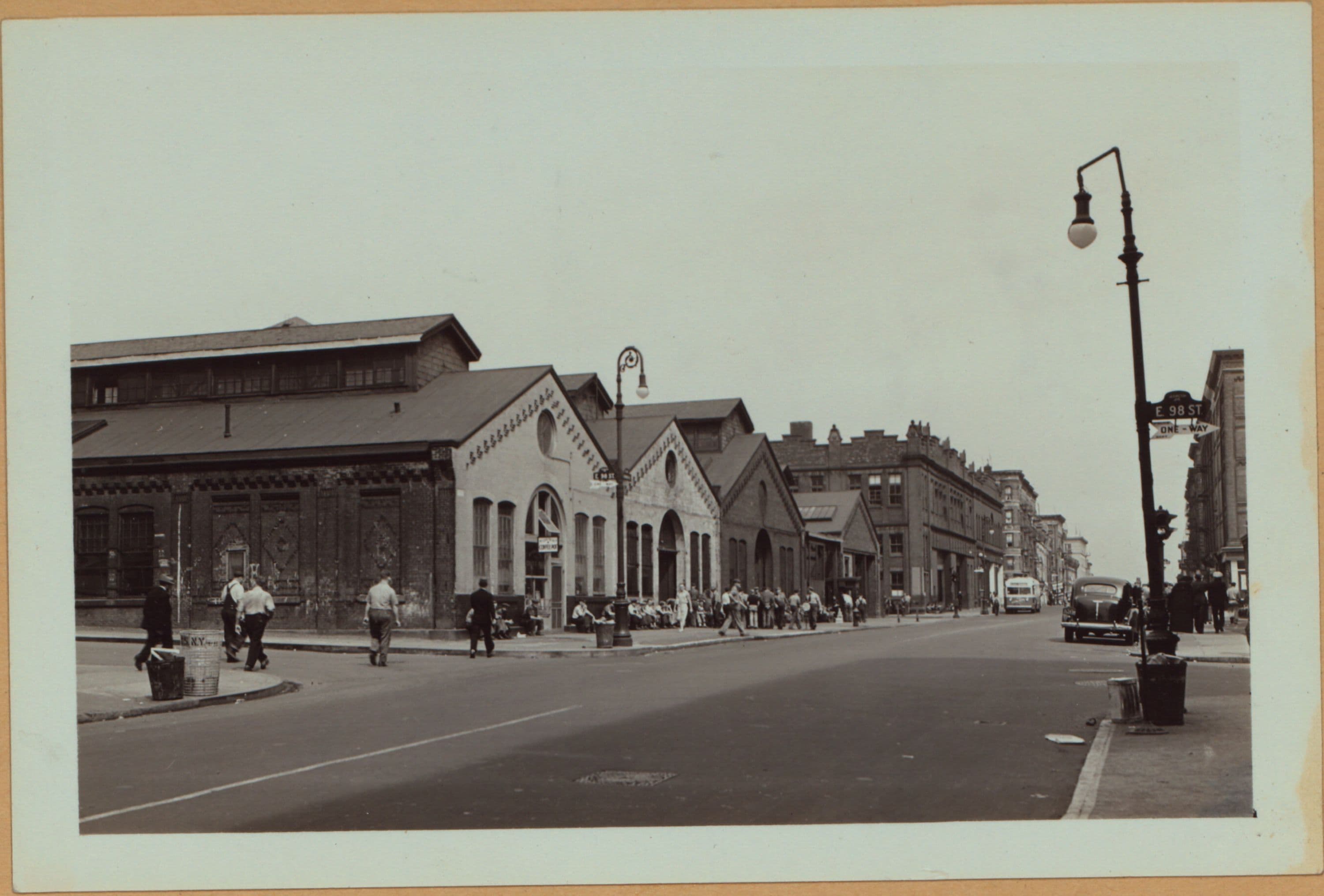Manhattan: Lexington Avenue - 98th Street (East)
