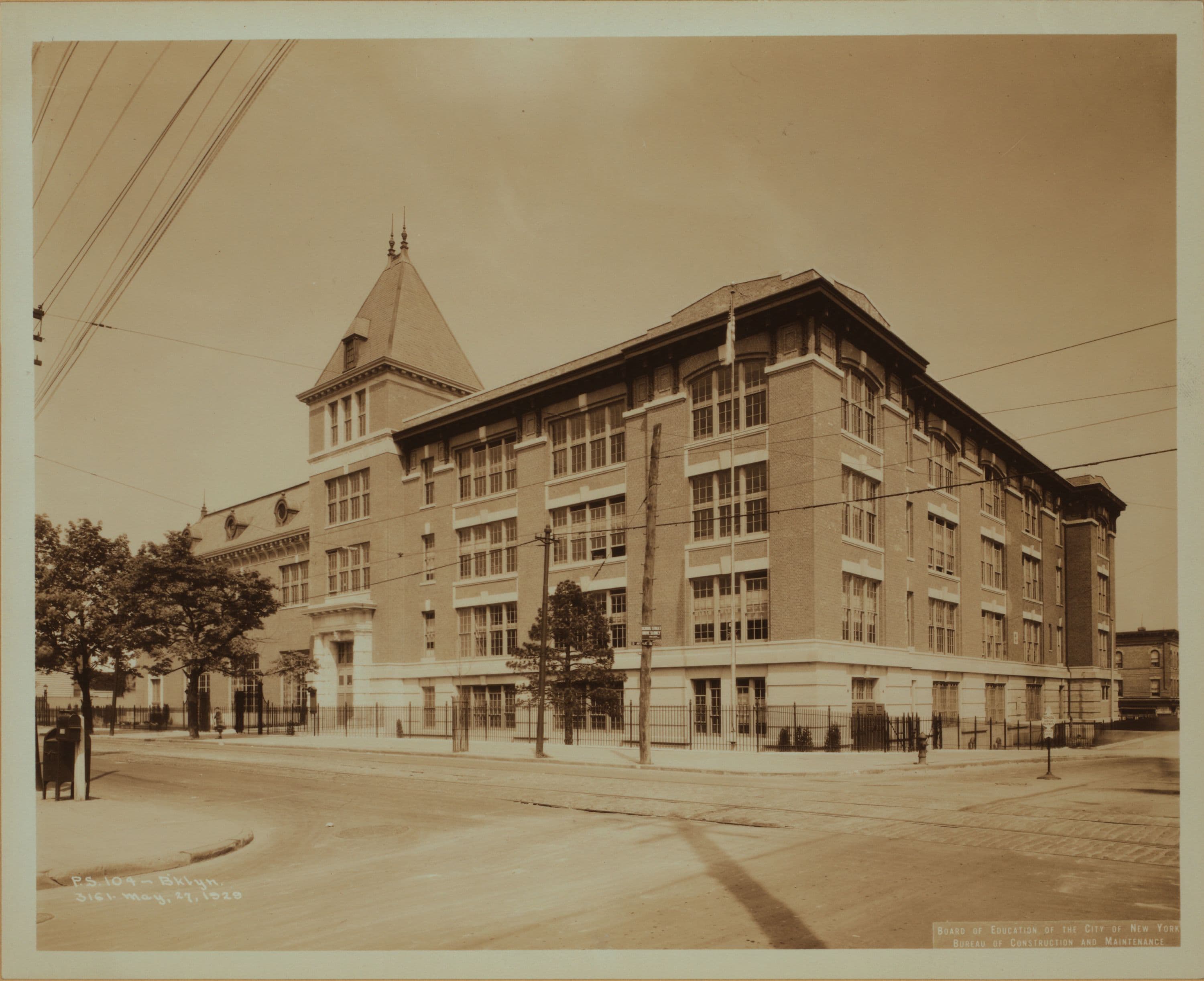 Public schools - Brooklyn Public School 104.