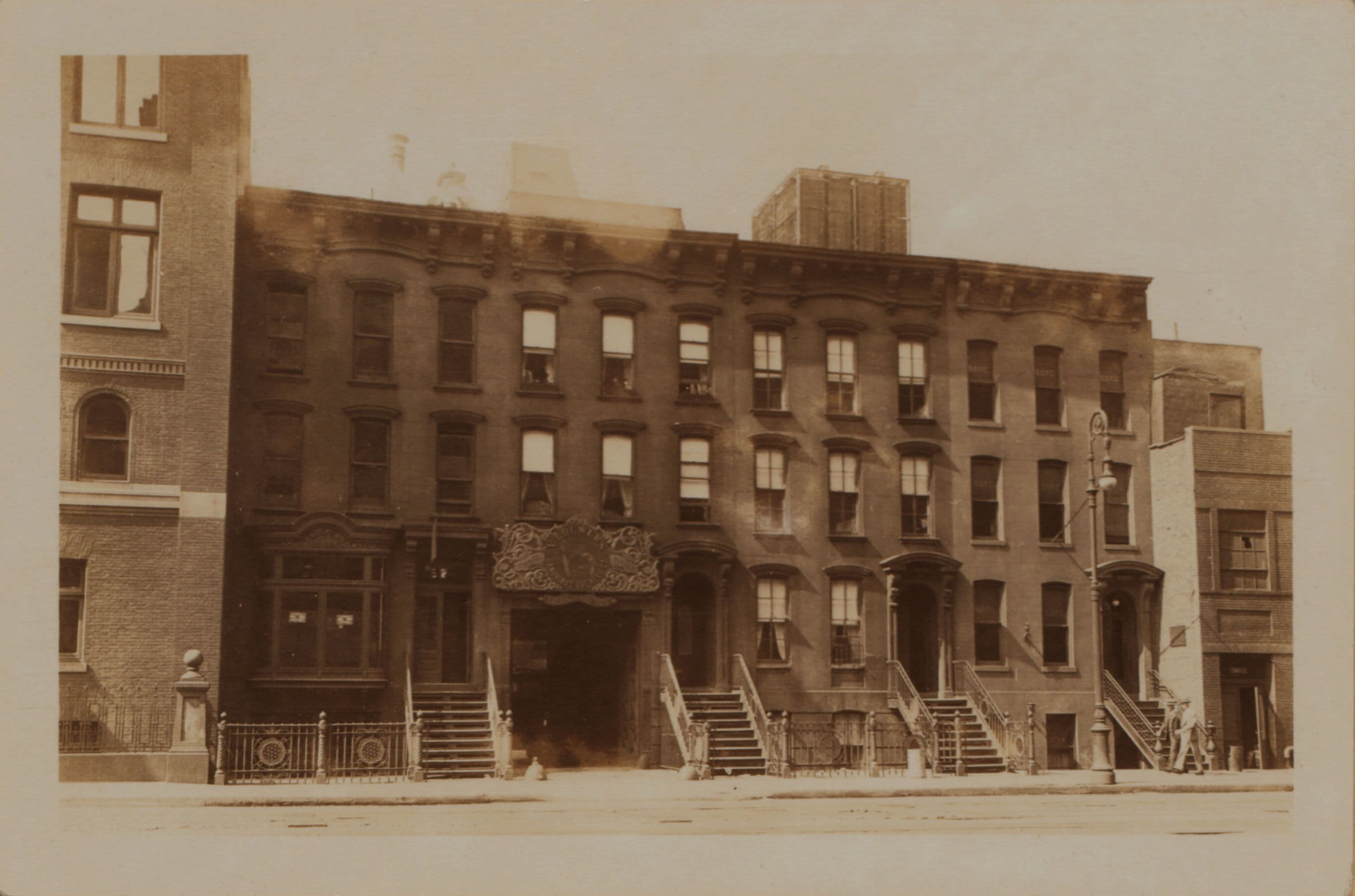 Manhattan: 42nd Street (West) - 10th Avenue