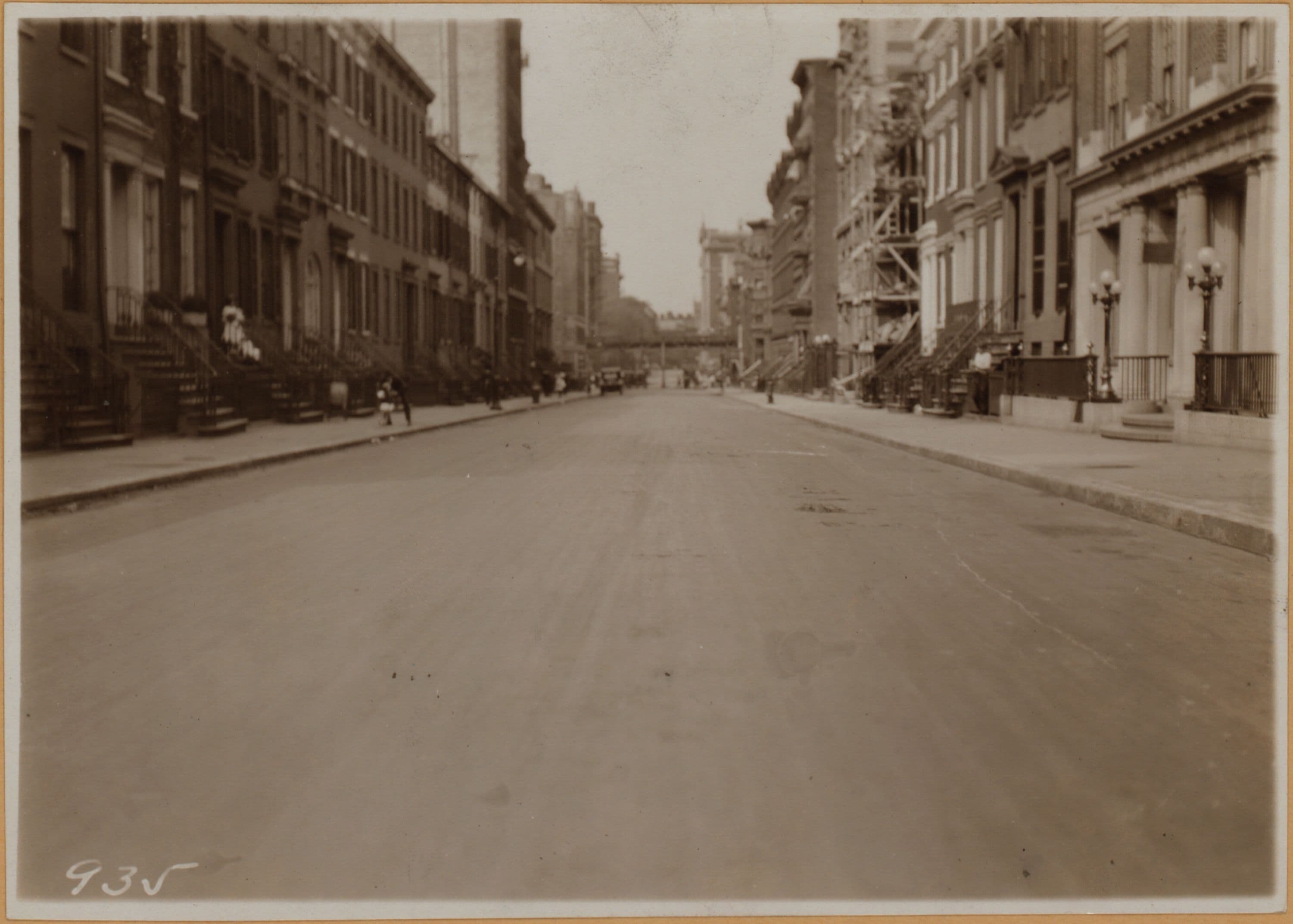 Manhattan: 11th Street - 5th Avenue