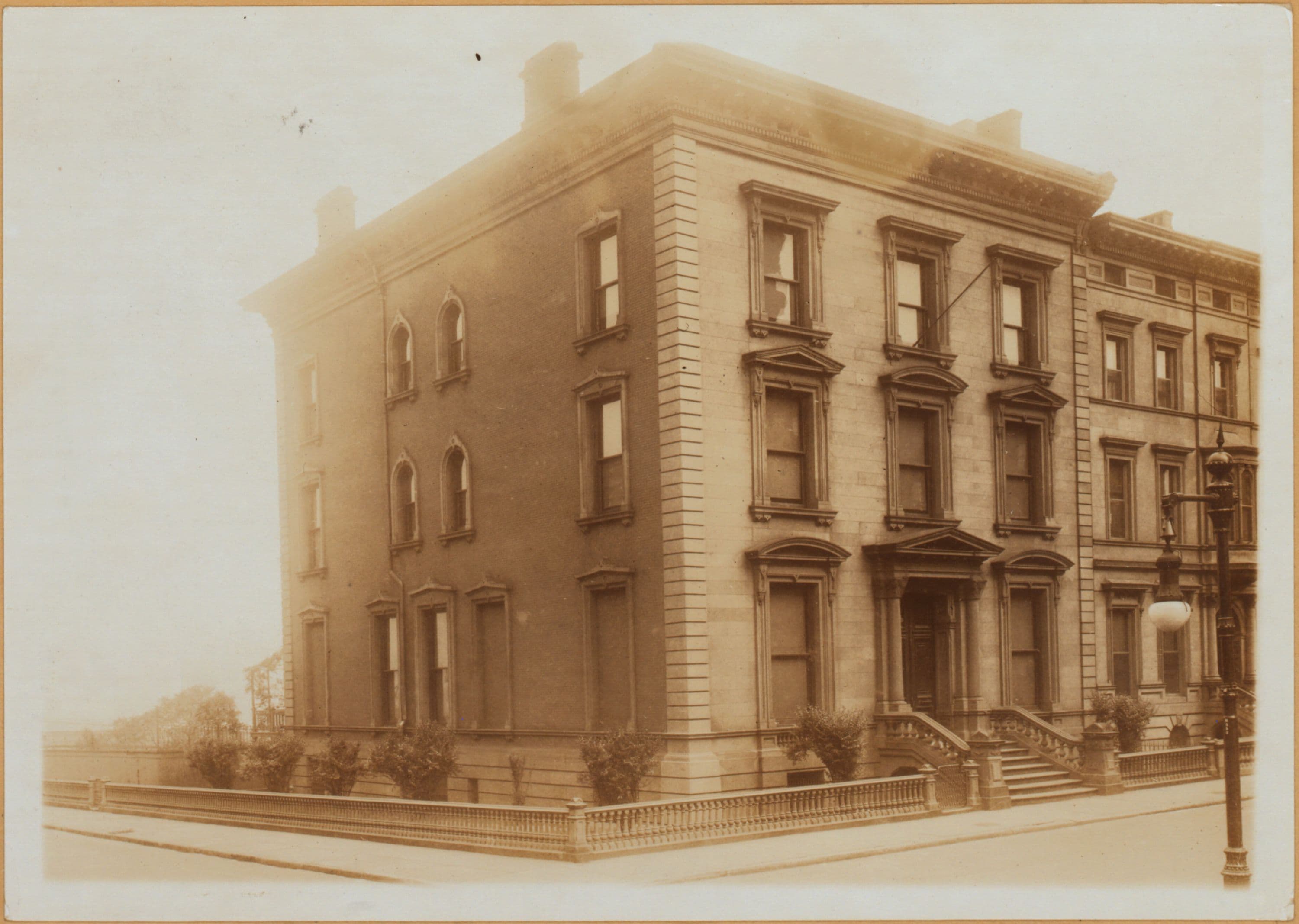 Brooklyn: Montague Terrace - Remsen Street