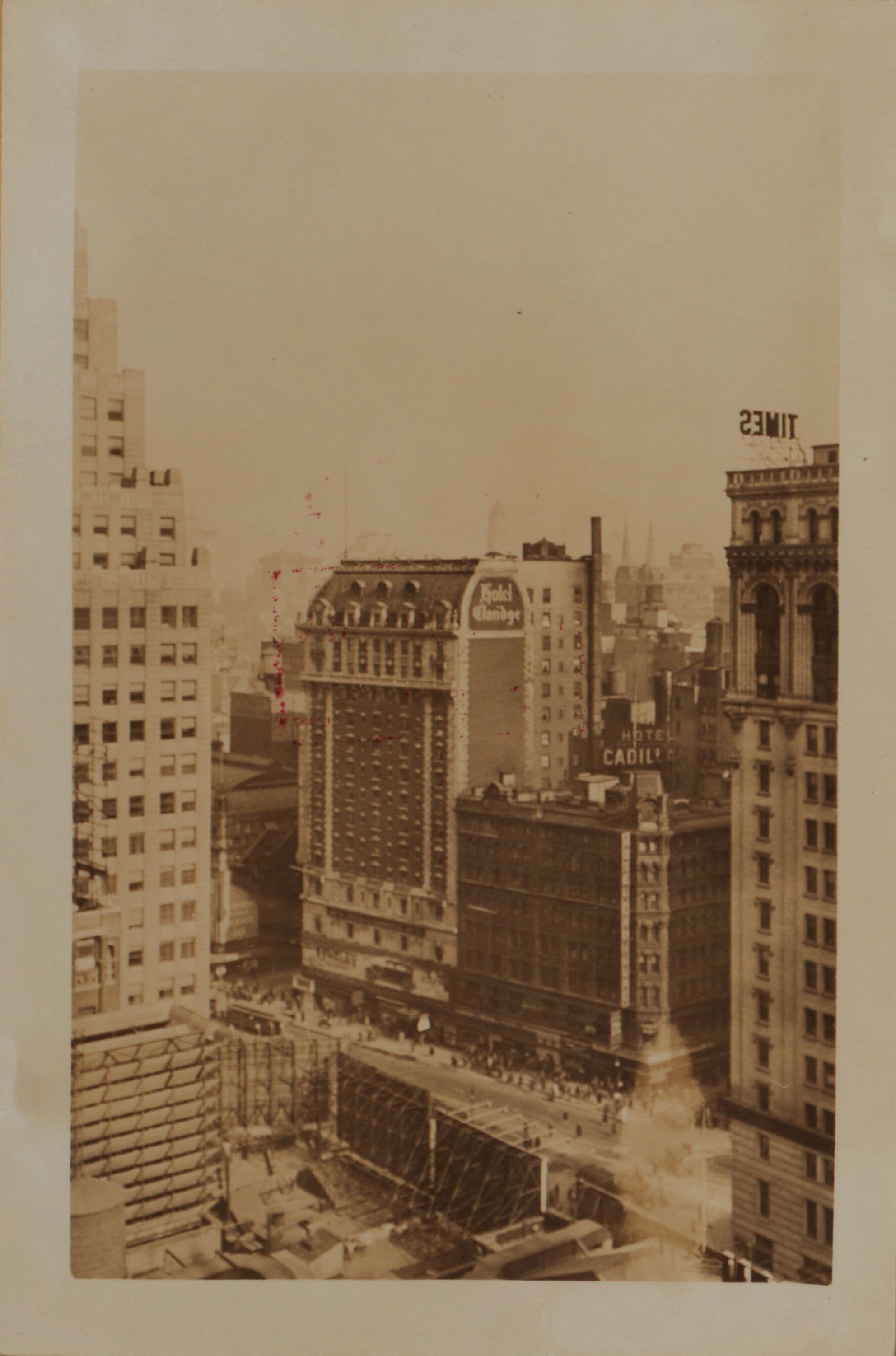 Manhattan: Broadway - 43rd Street