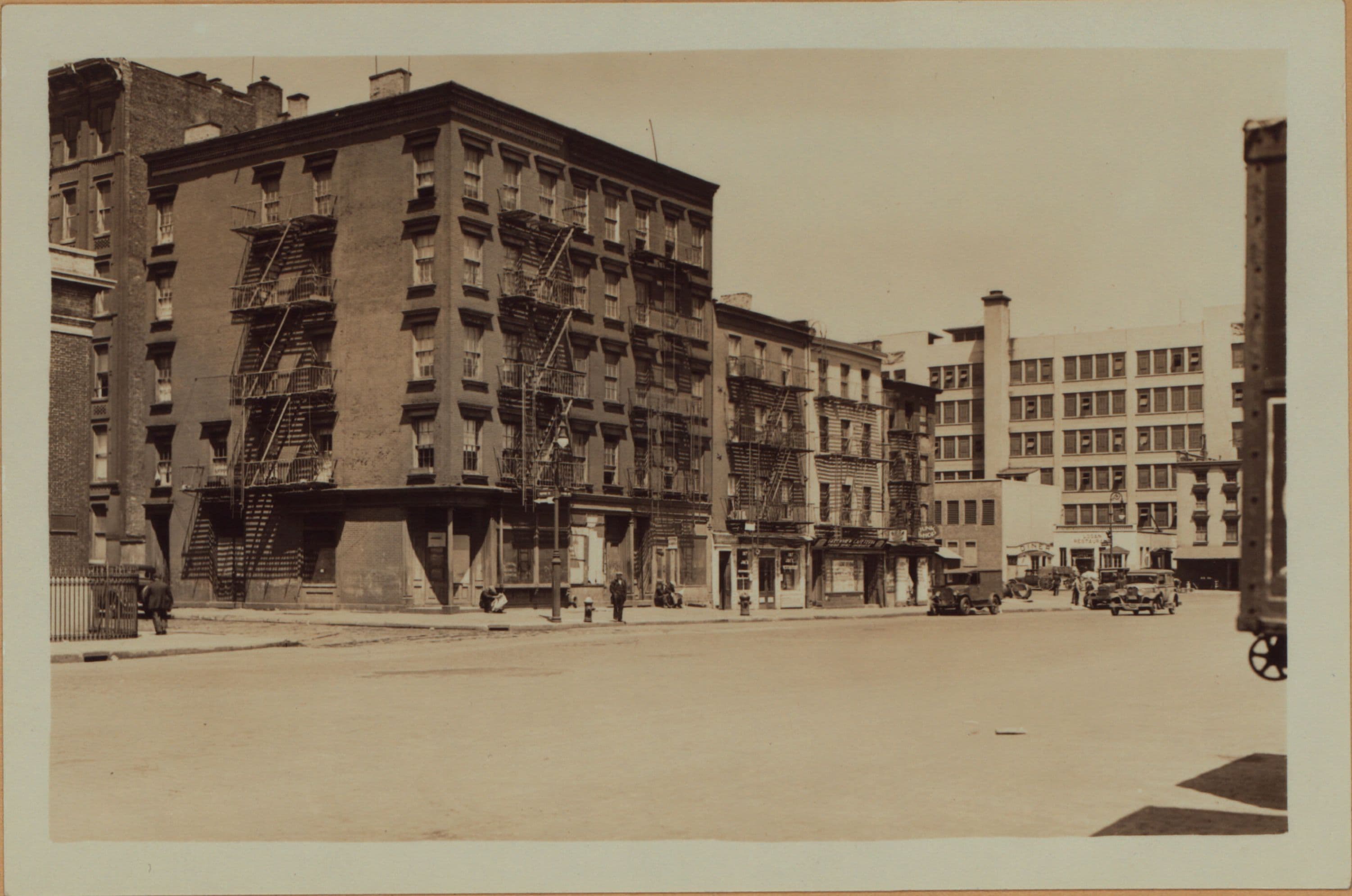 Manhattan: South Street - Oliver Street