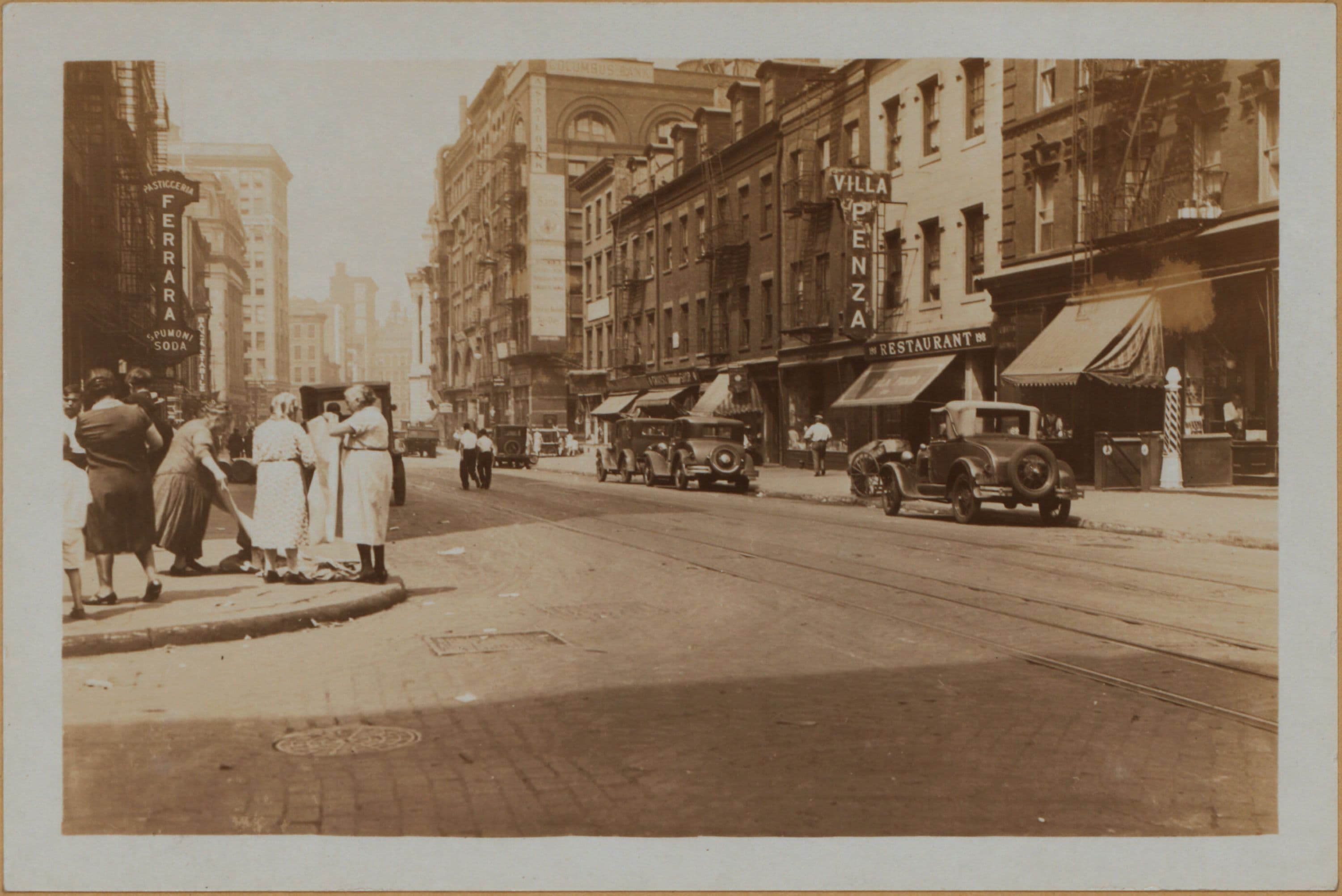 Manhattan: Grand Street - Mott Street, 1930