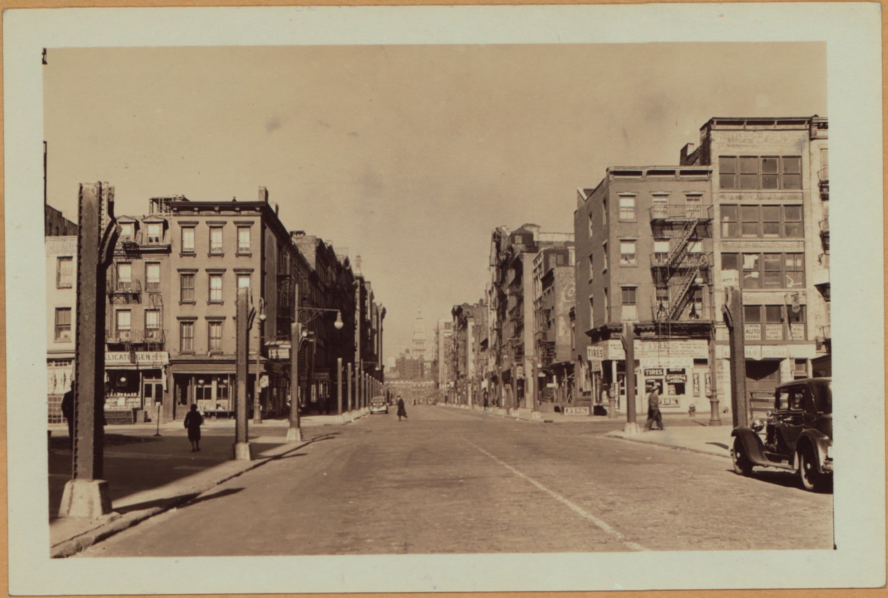 Manhattan: West Broadway - Houston Street (West)