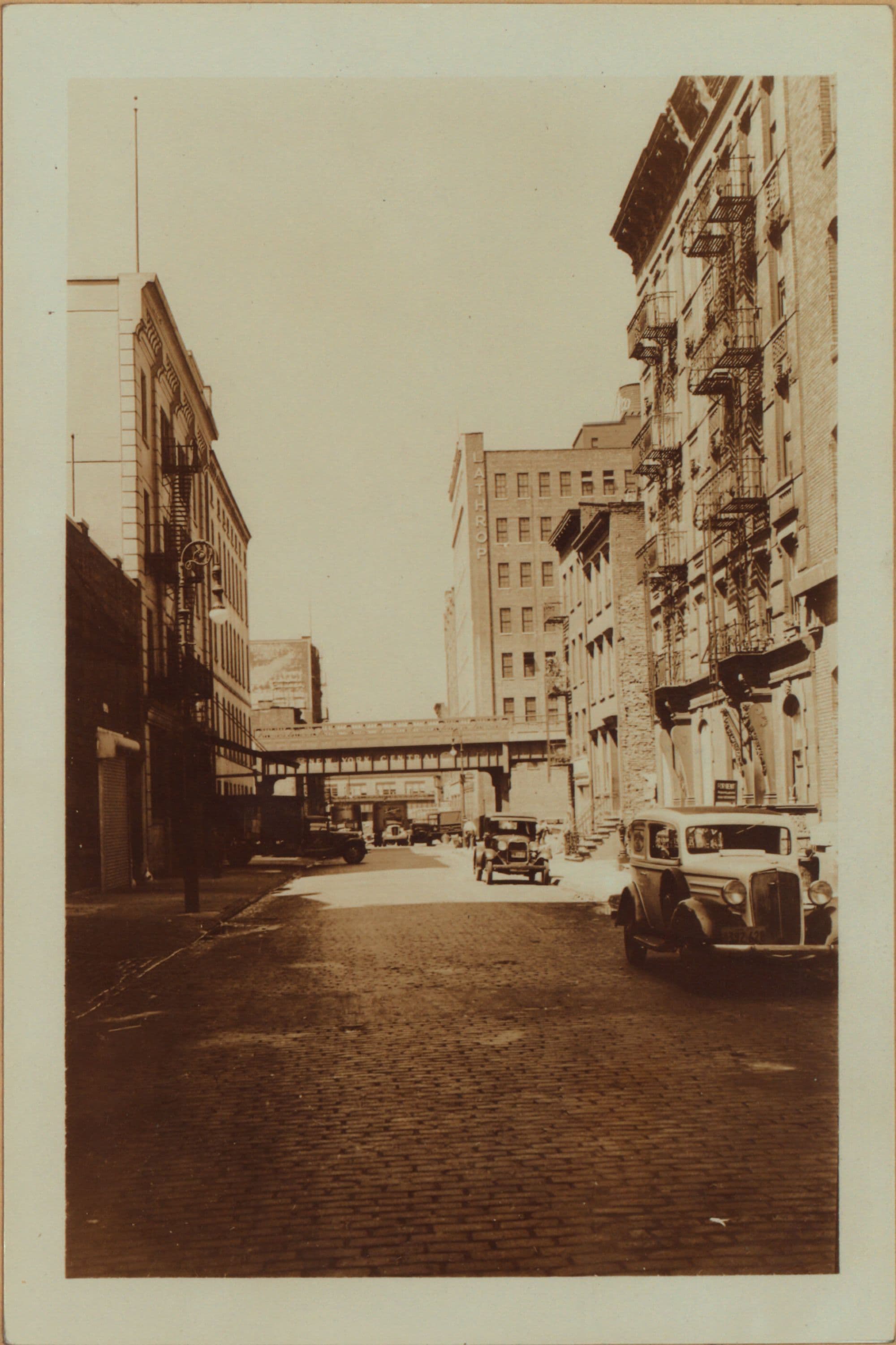Manhattan: Perry Street - Hudson Street