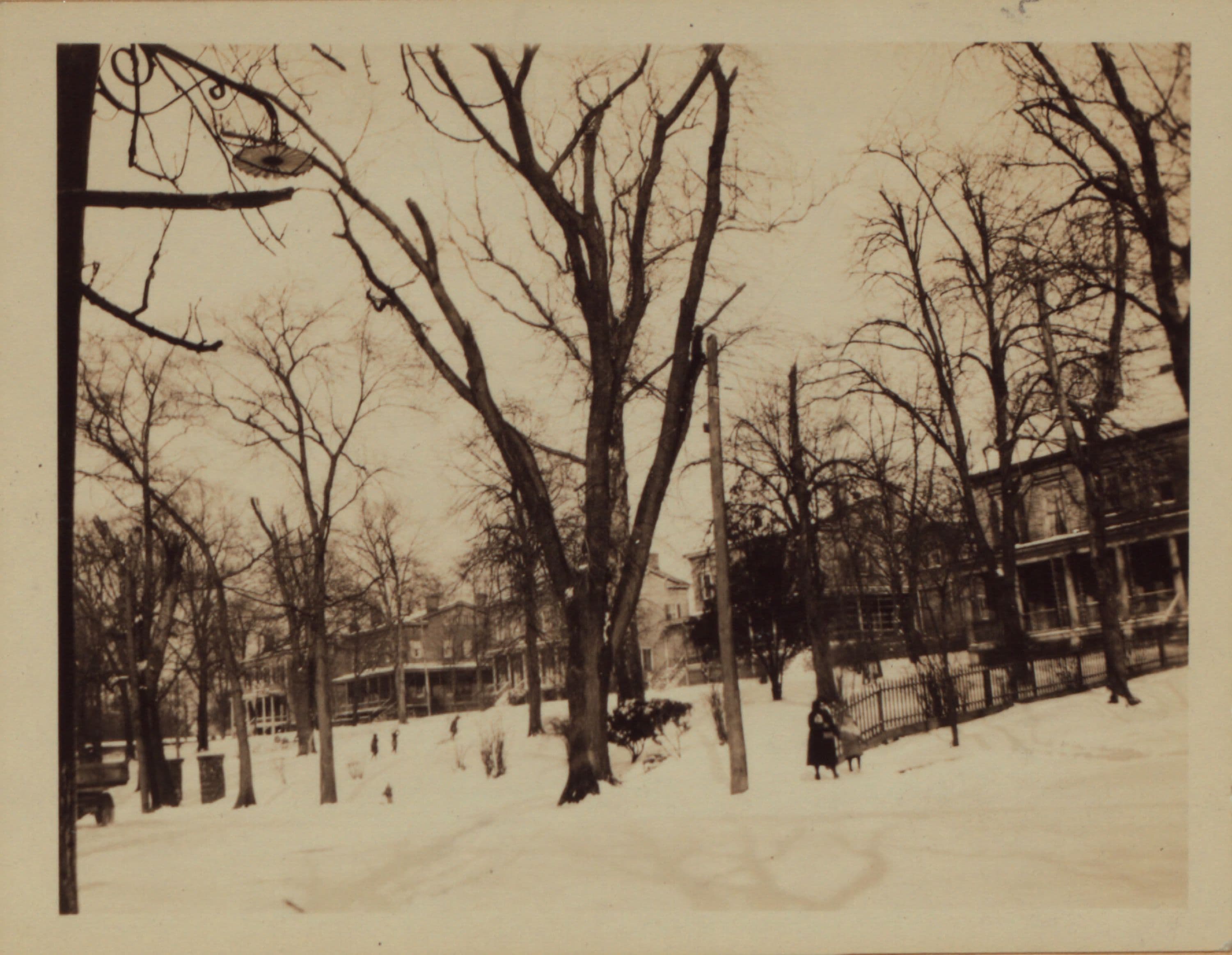 Queens: Broadway - St. James Avenue