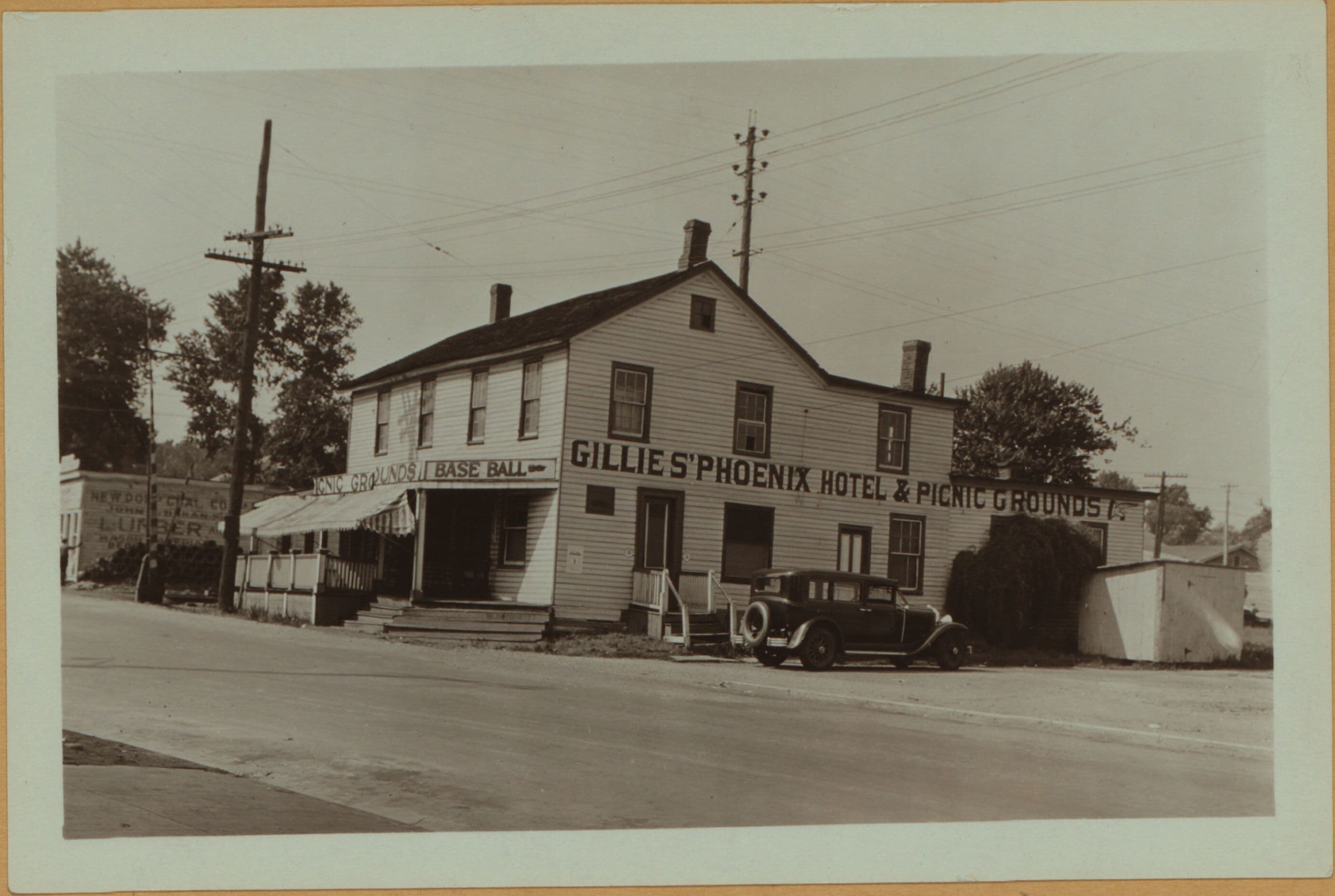 Richmond: New Dorp Lane - South Railroad Avenue