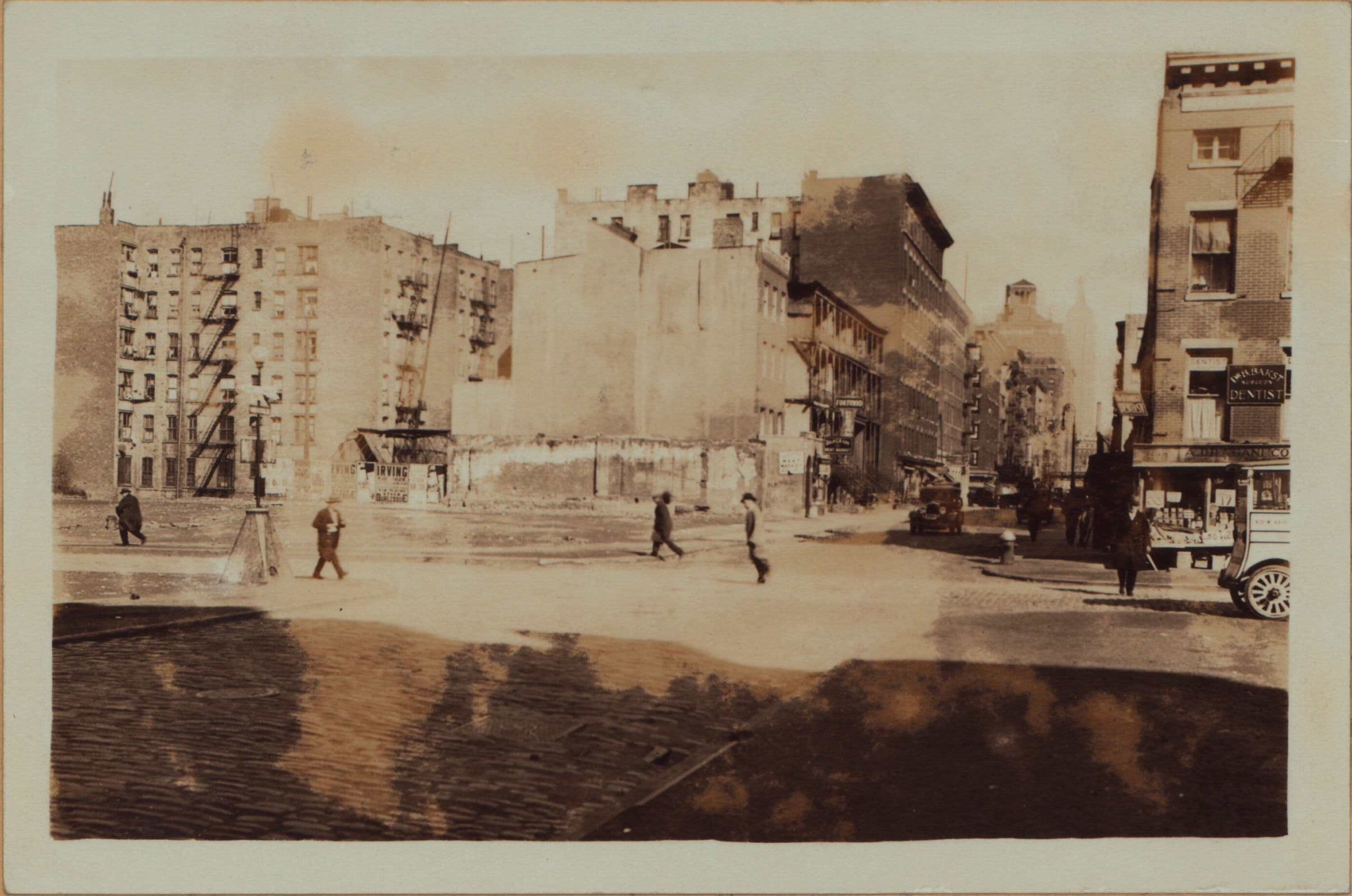 Manhattan: MacDougal Street - Houston Street