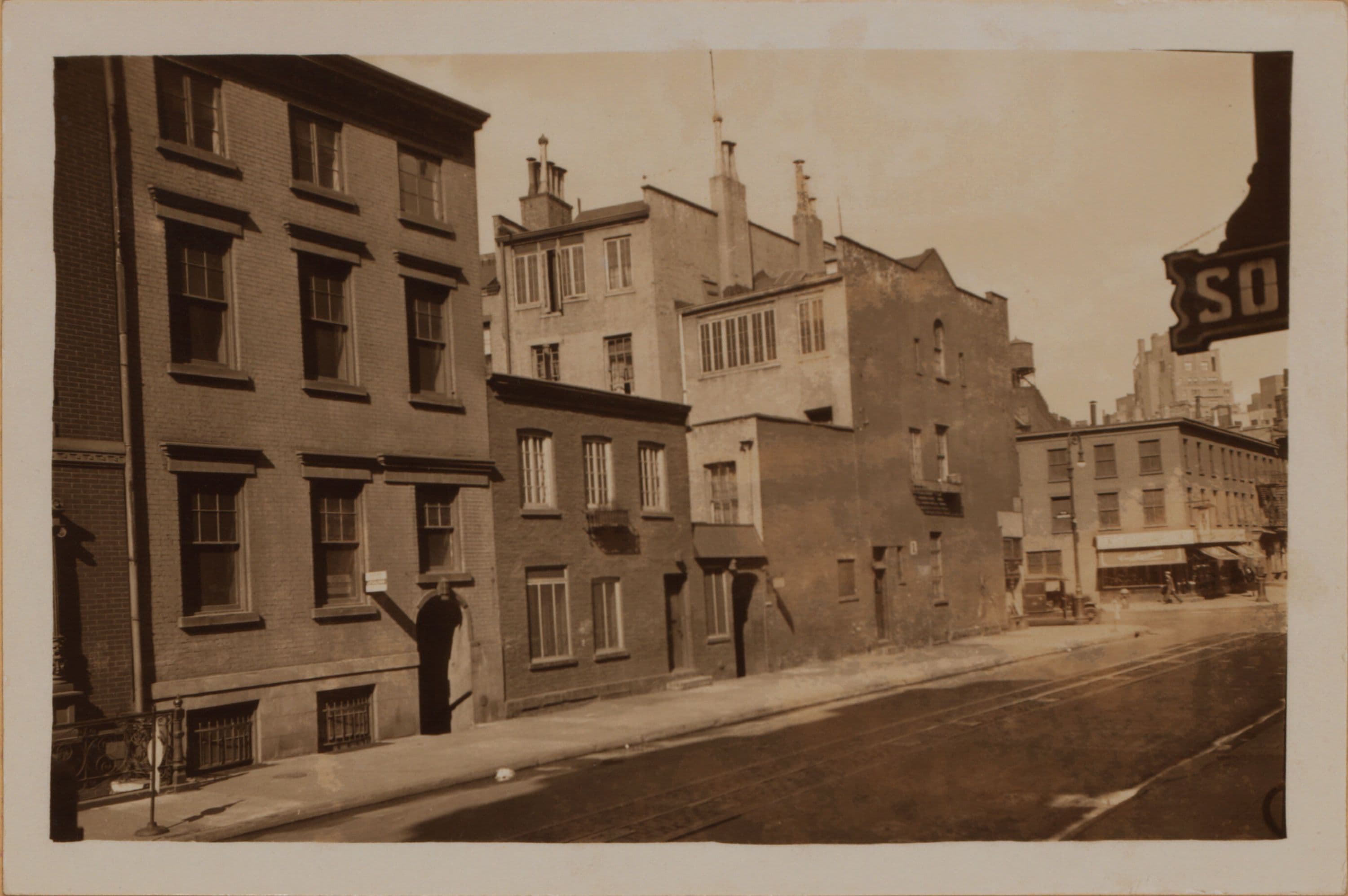 Manhattan: 10th Street - Greenwich Avenue