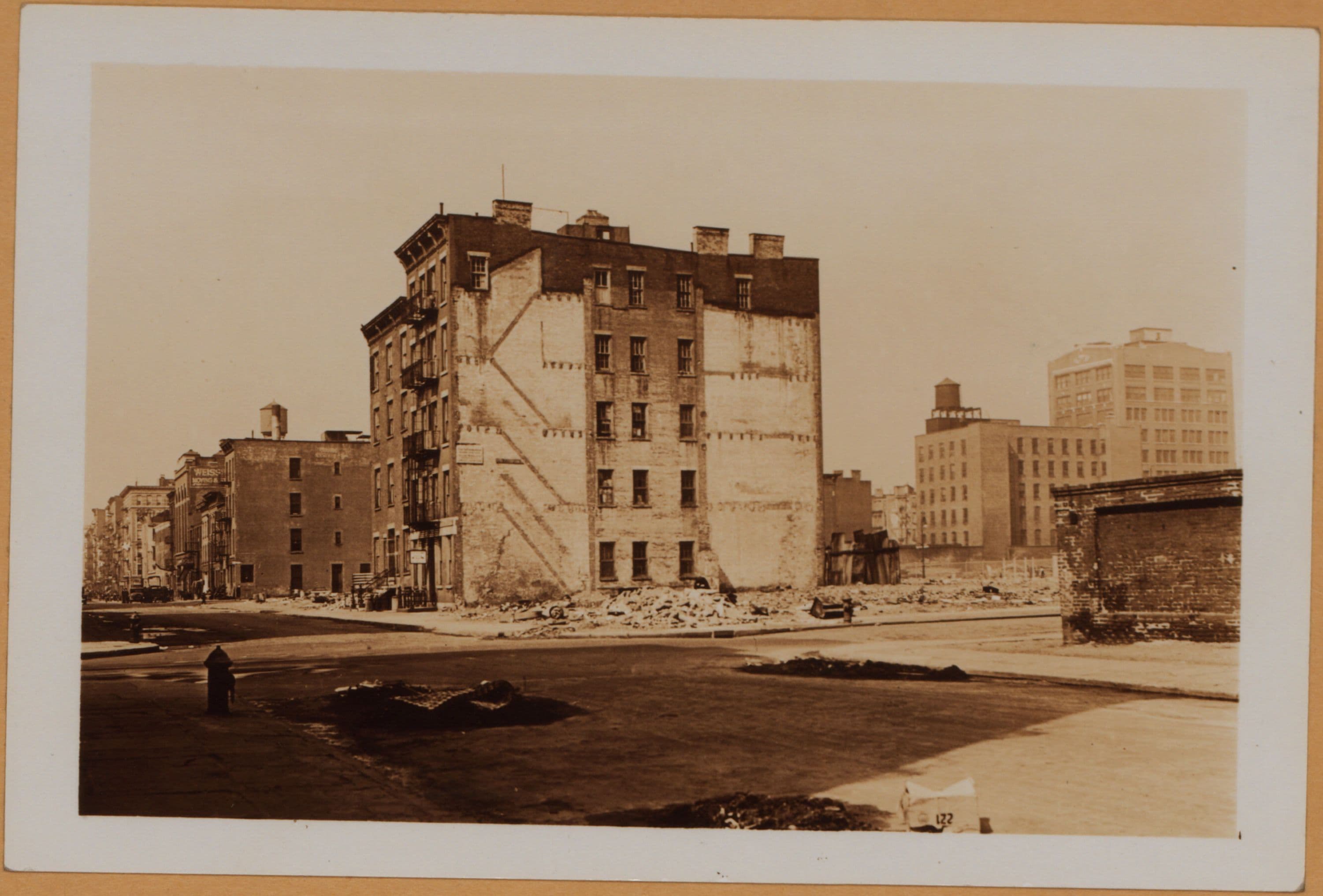 Manhattan: 11th Street (East) - Avenue D
